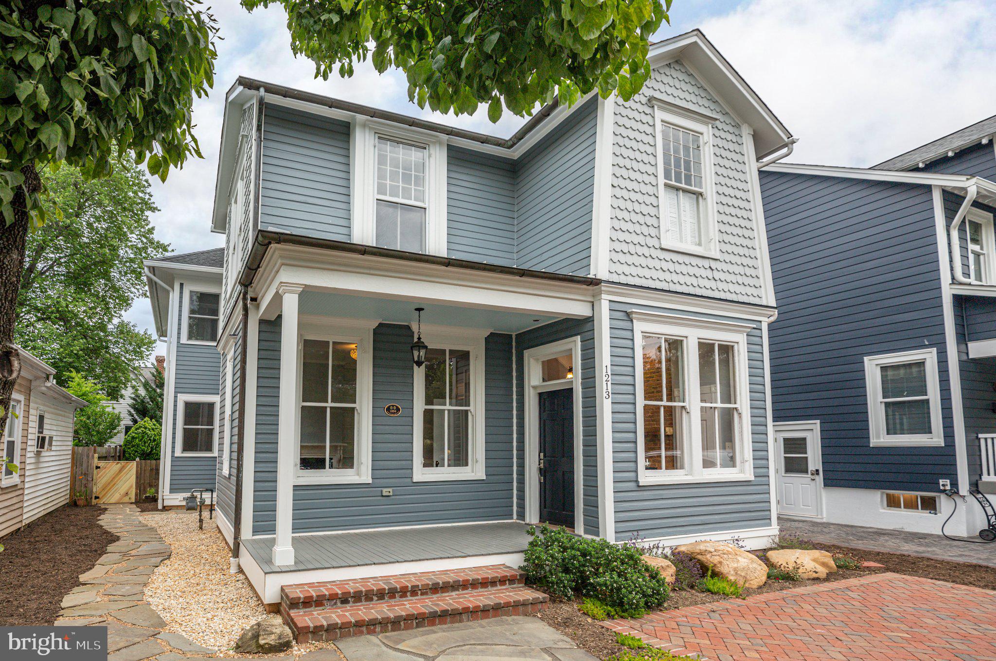 DOWNTOWN FREDERICKSBURG - Residential
