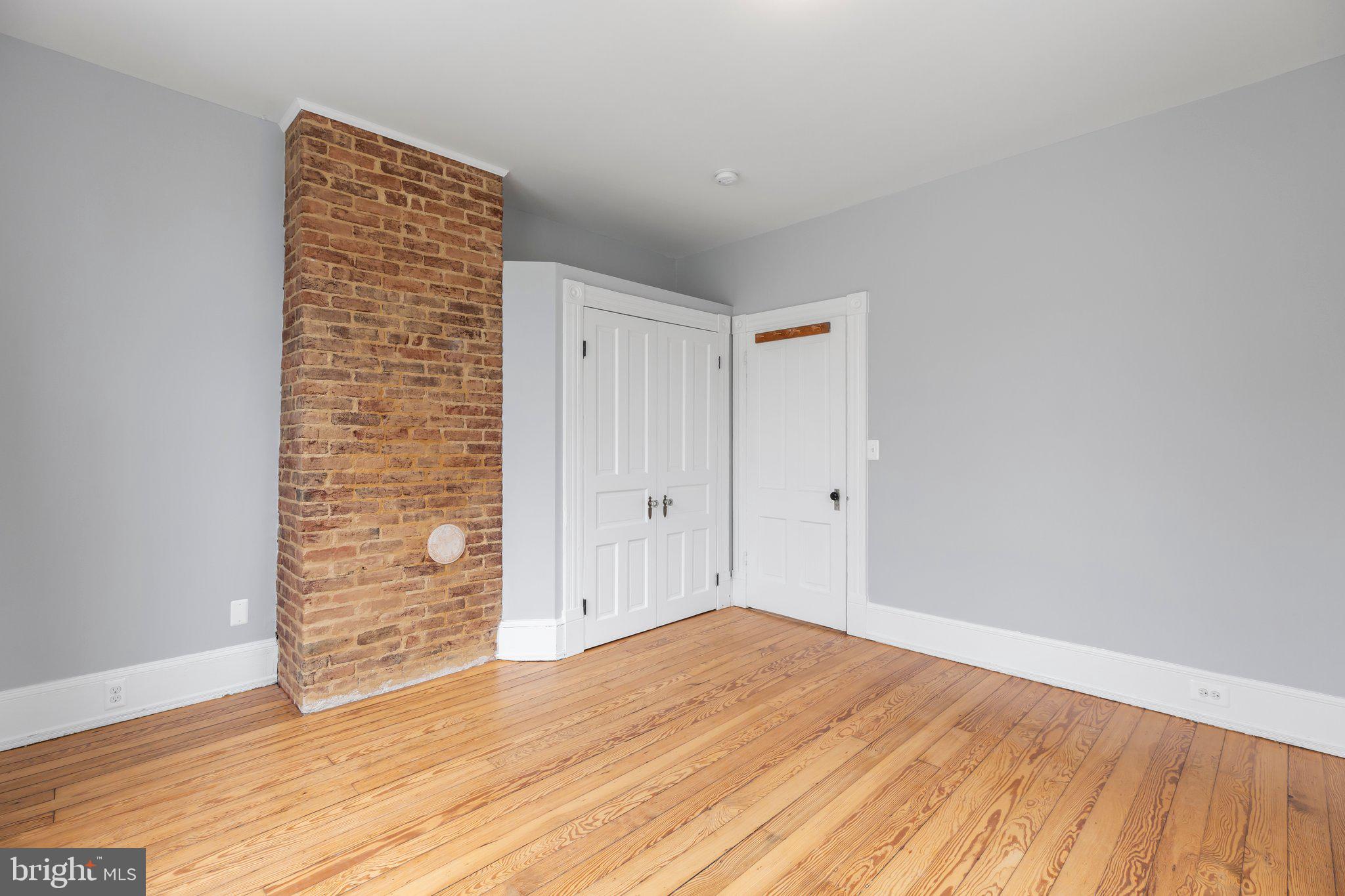 DOWNTOWN FREDERICKSBURG - Residential