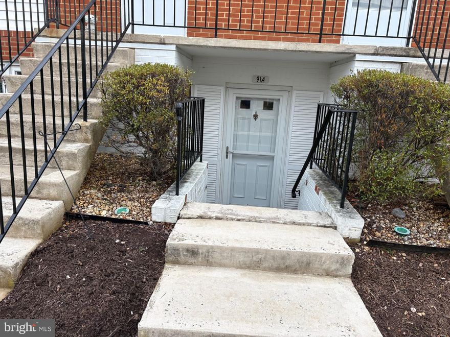 Lovely town home in excellent condition.   End unit with patio and shrubbery  protection.   Lots of wood floors  that add to charm of this home  .  Wonderfully convenient location with great walking  opportunities.  Call listing agent with questions.