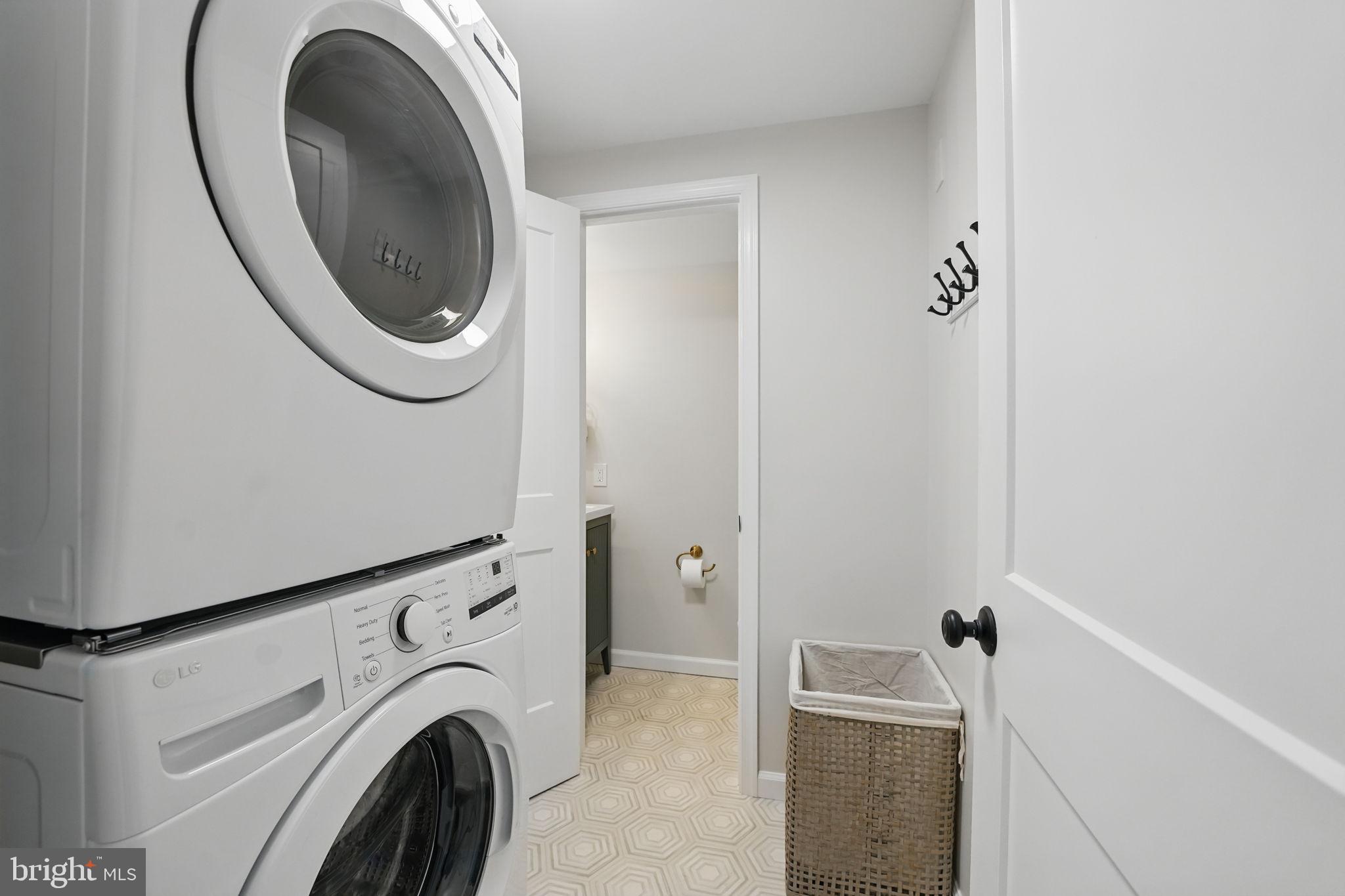 BURKE CENTRE - Residential