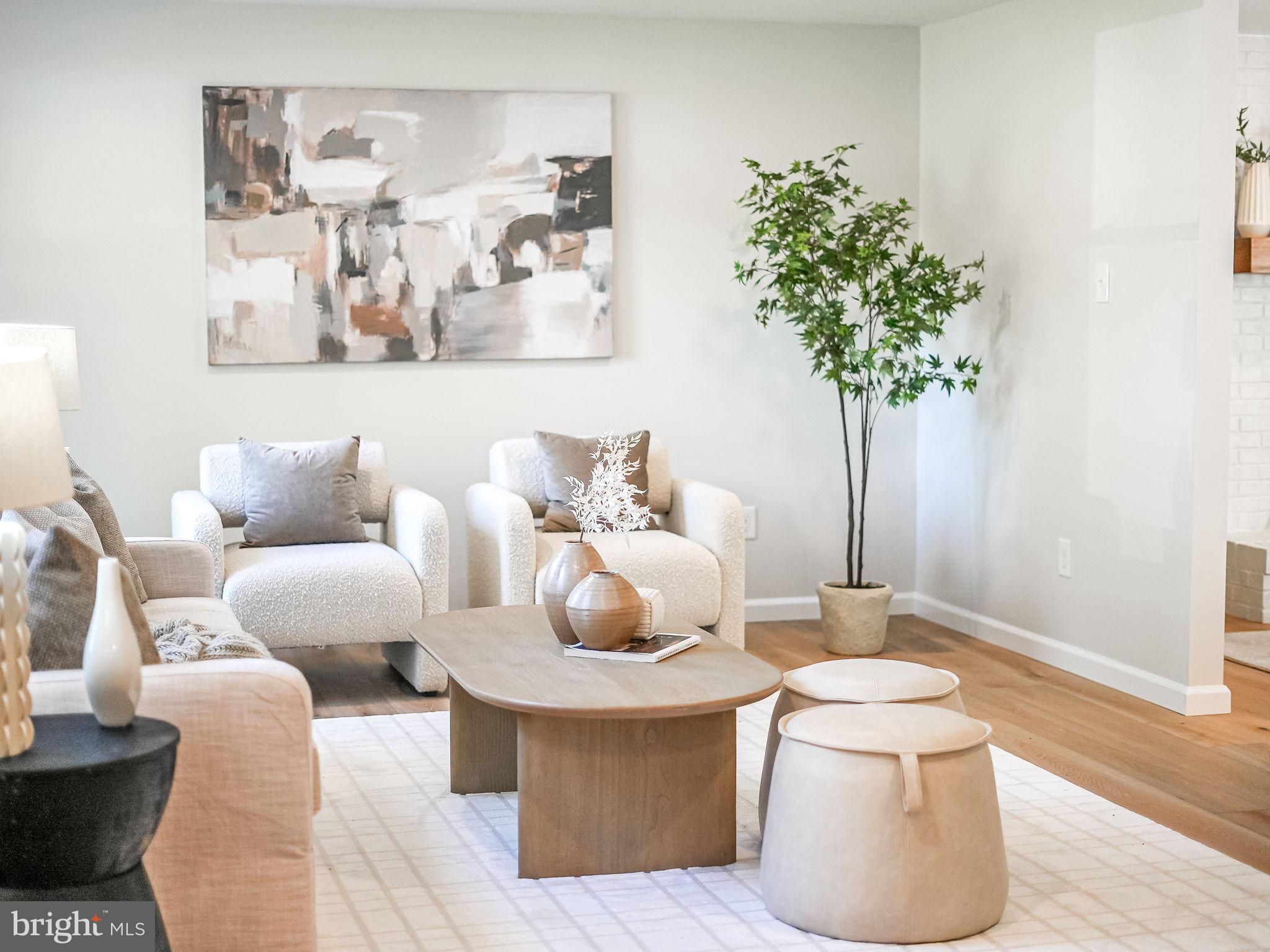 BURKE CENTRE - Residential