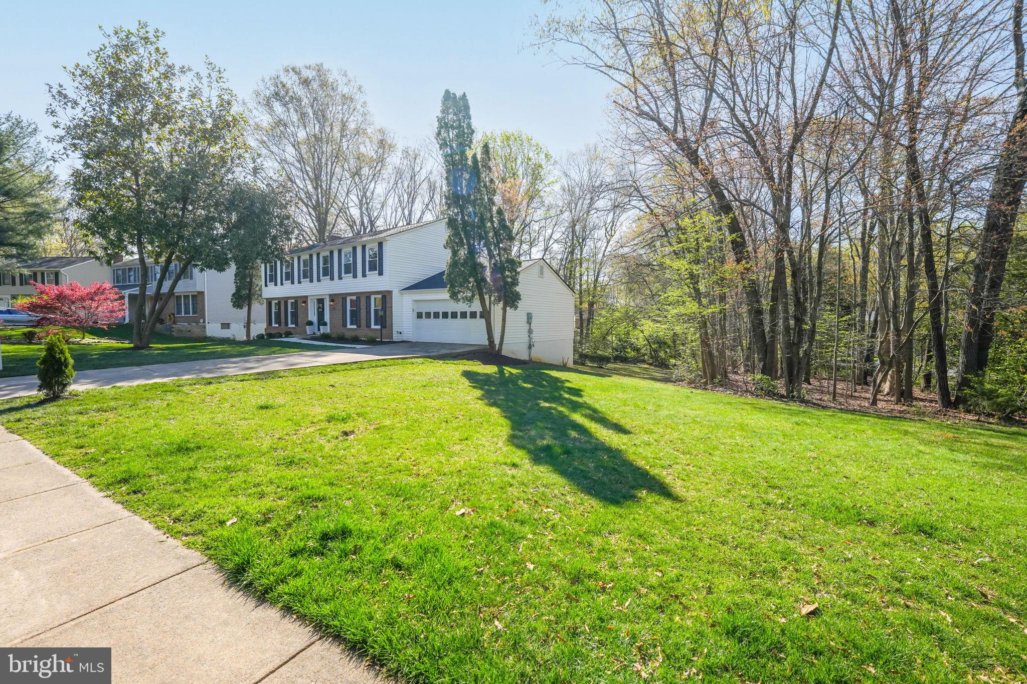 BURKE CENTRE - Residential