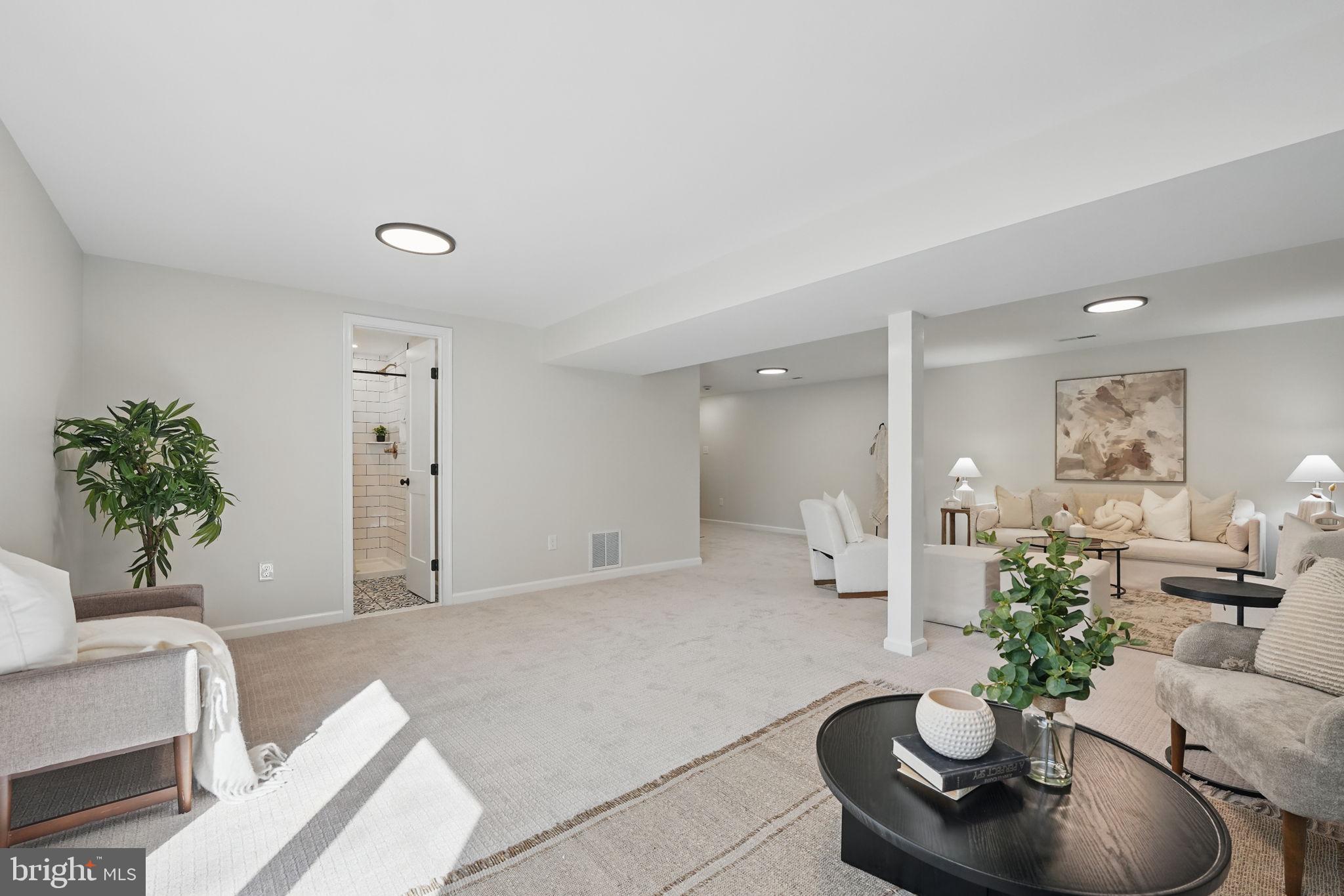 BURKE CENTRE - Residential