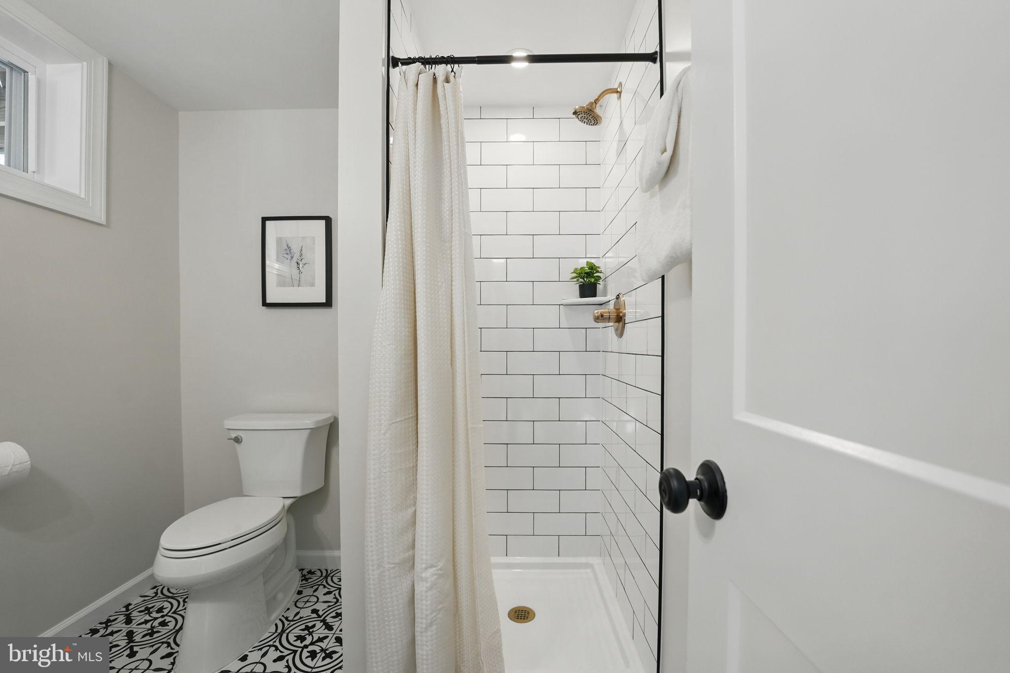 BURKE CENTRE - Residential