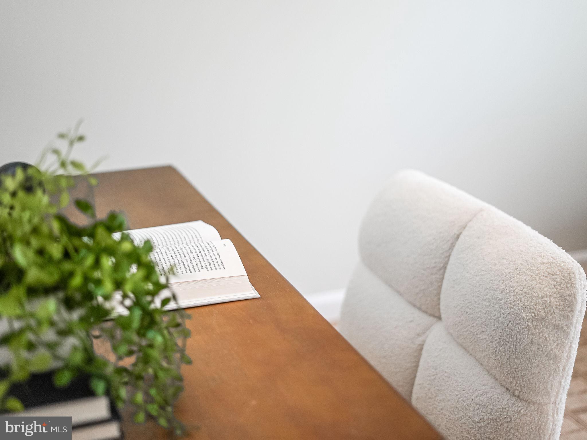 BURKE CENTRE - Residential