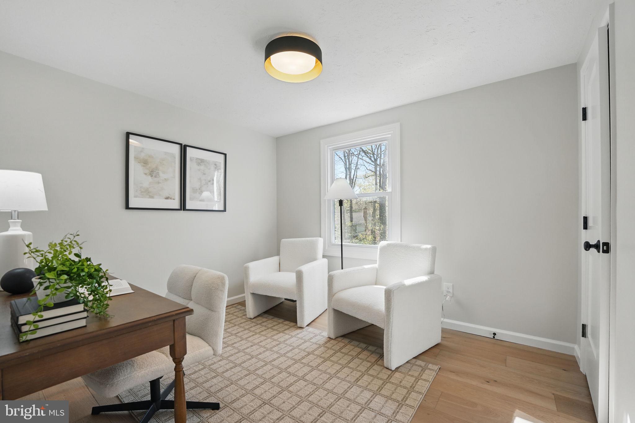 BURKE CENTRE - Residential