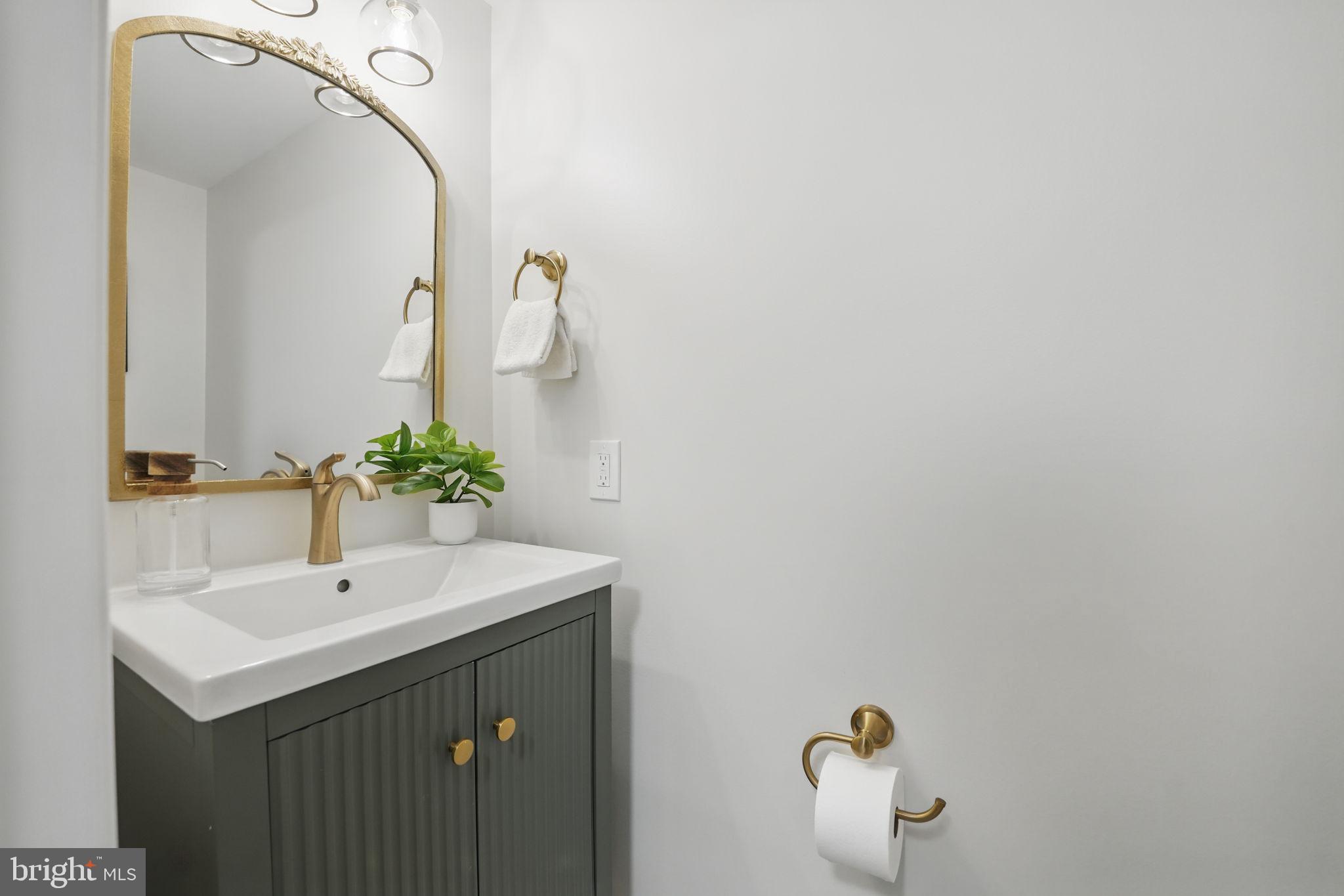 BURKE CENTRE - Residential