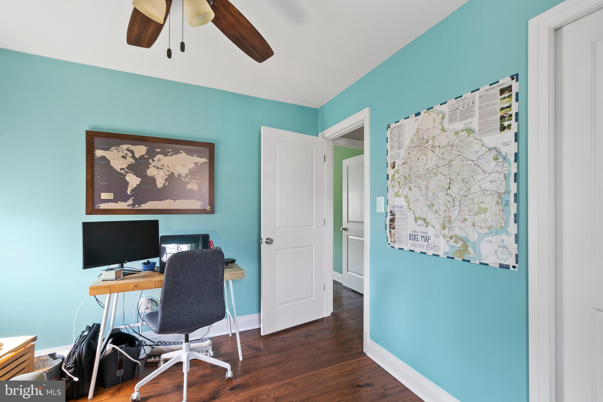 ROLLING VALLEY - Residential