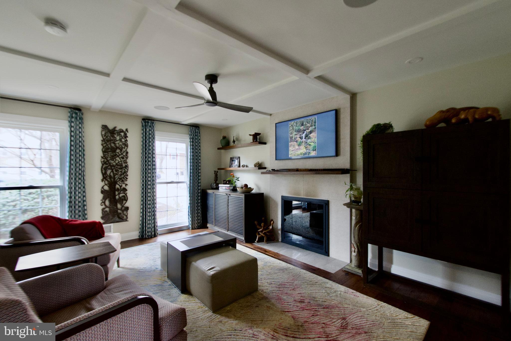 ROLLING VALLEY - Residential