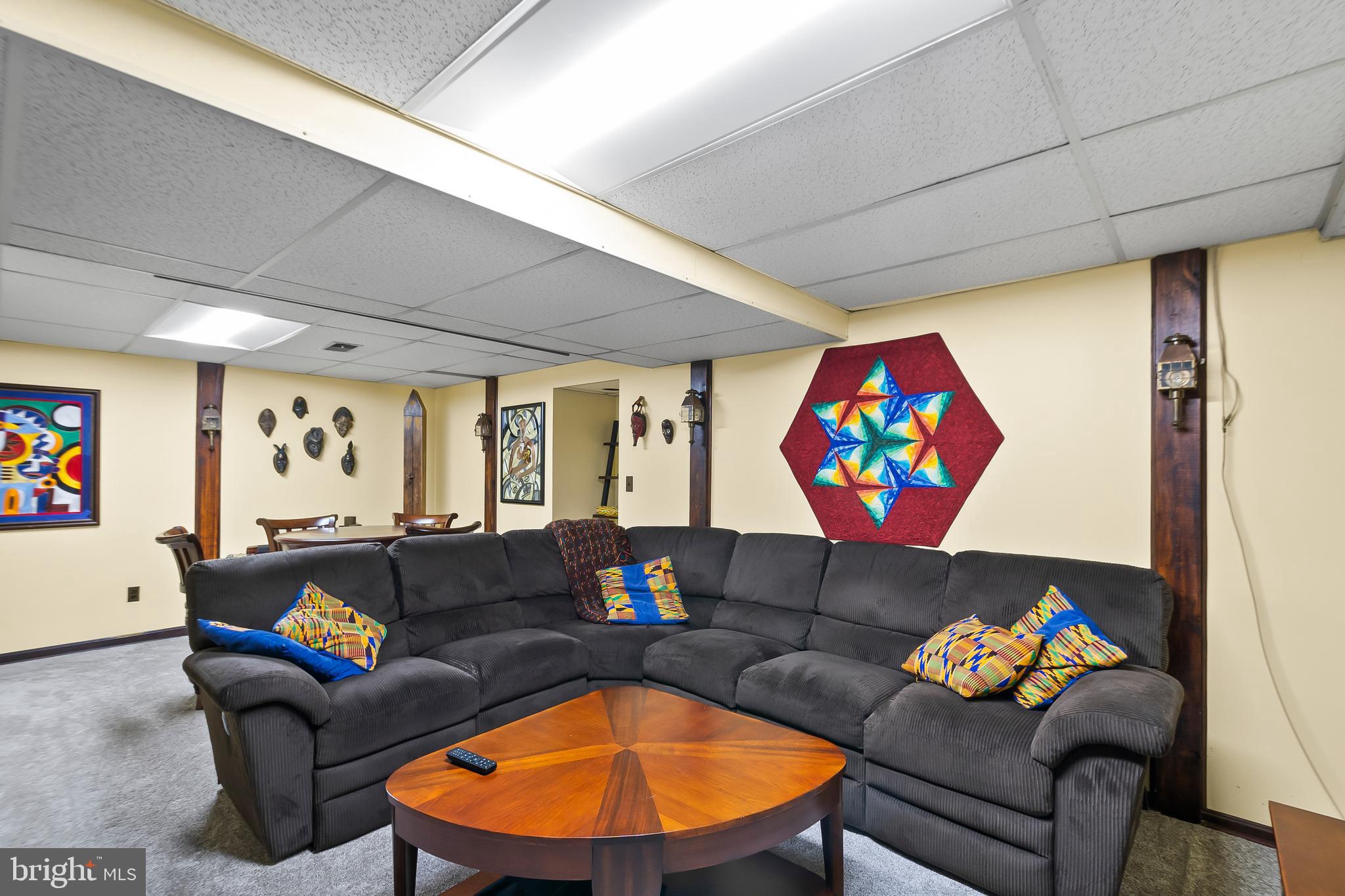 ROLLING VALLEY - Residential