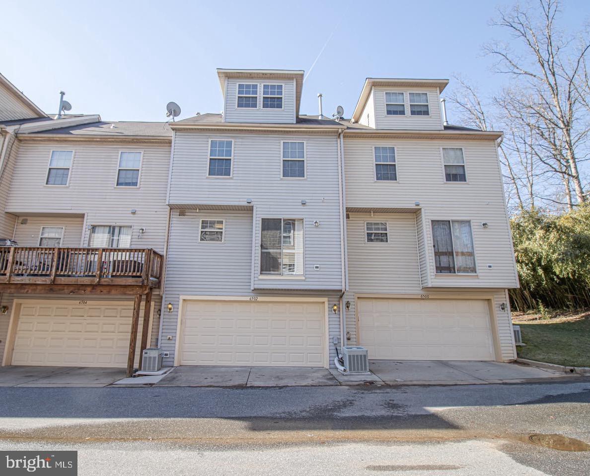 CROMWELL FOUNTAIN - Residential Lease