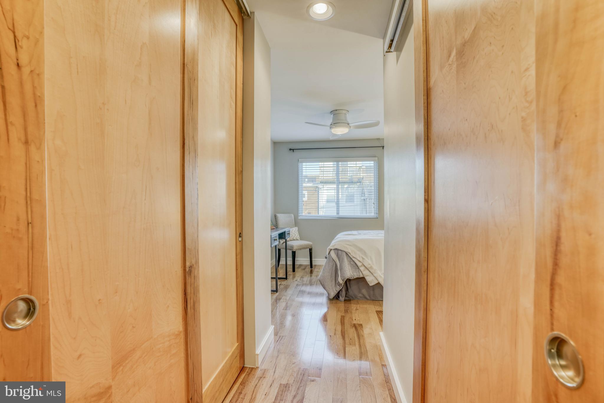 LOCUST POINT - Residential