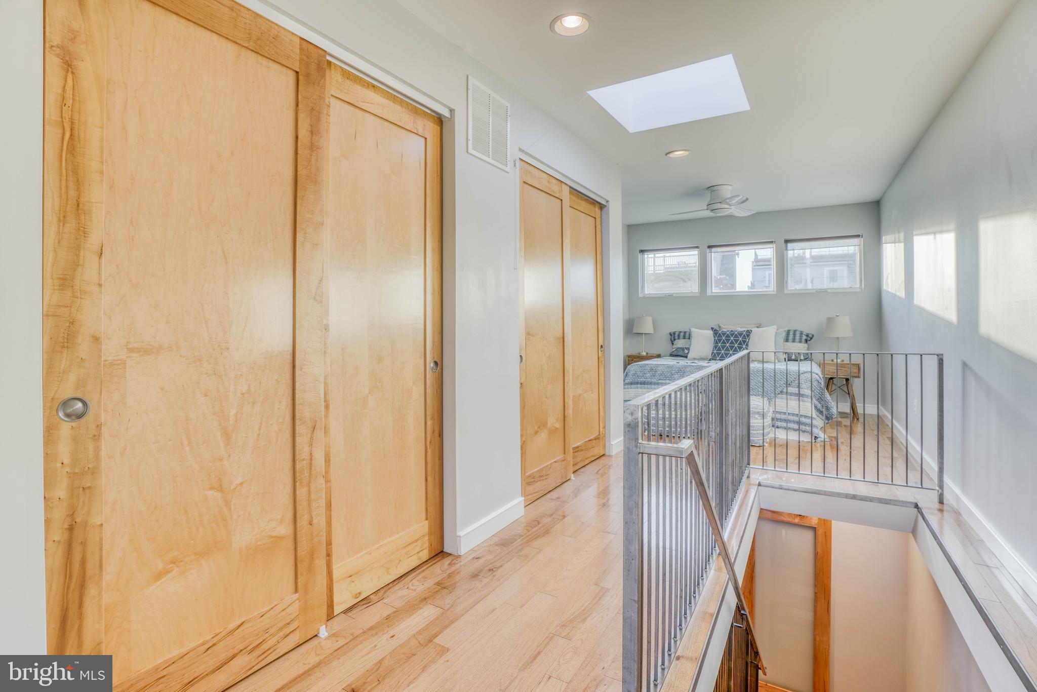 LOCUST POINT - Residential