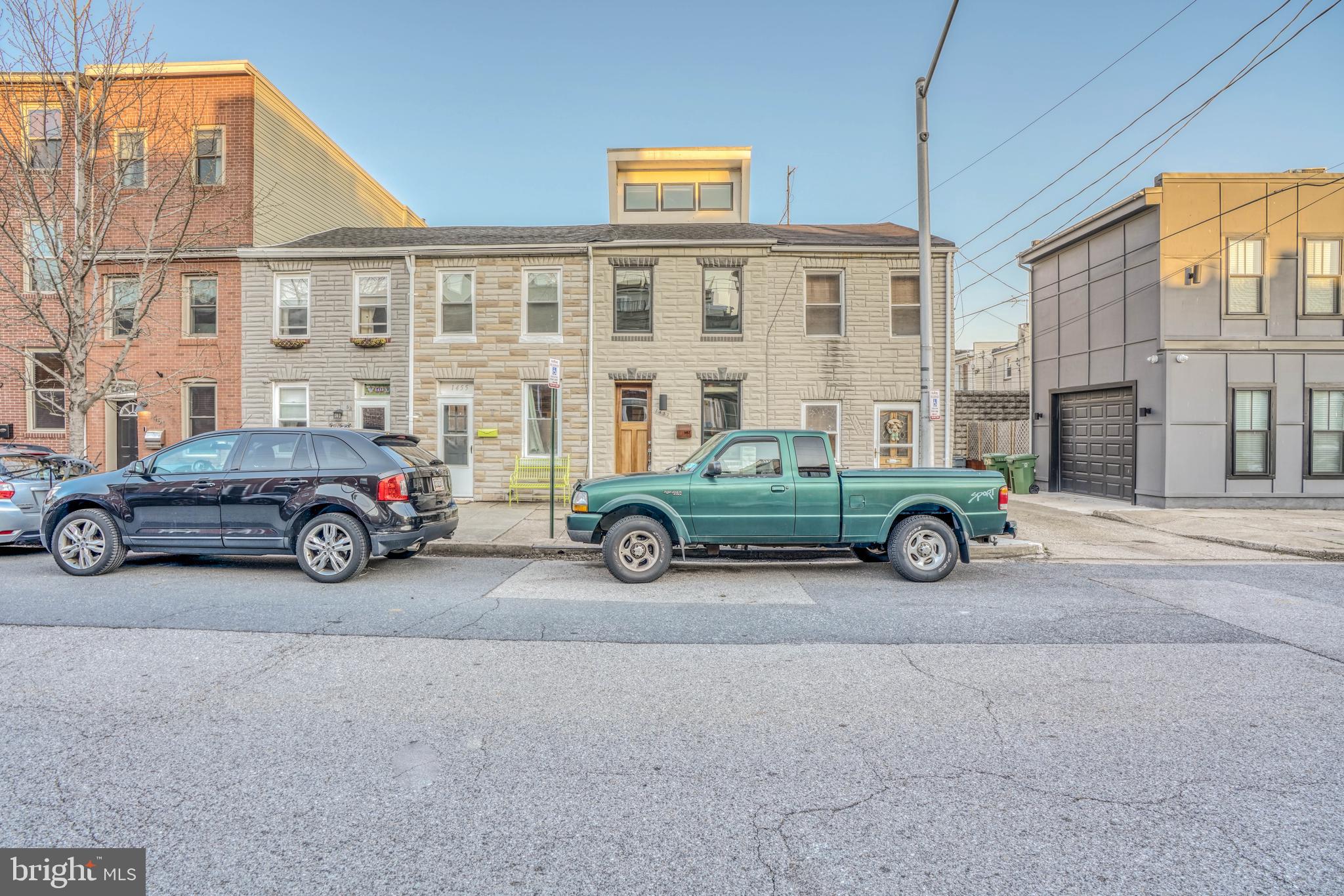 LOCUST POINT - Residential