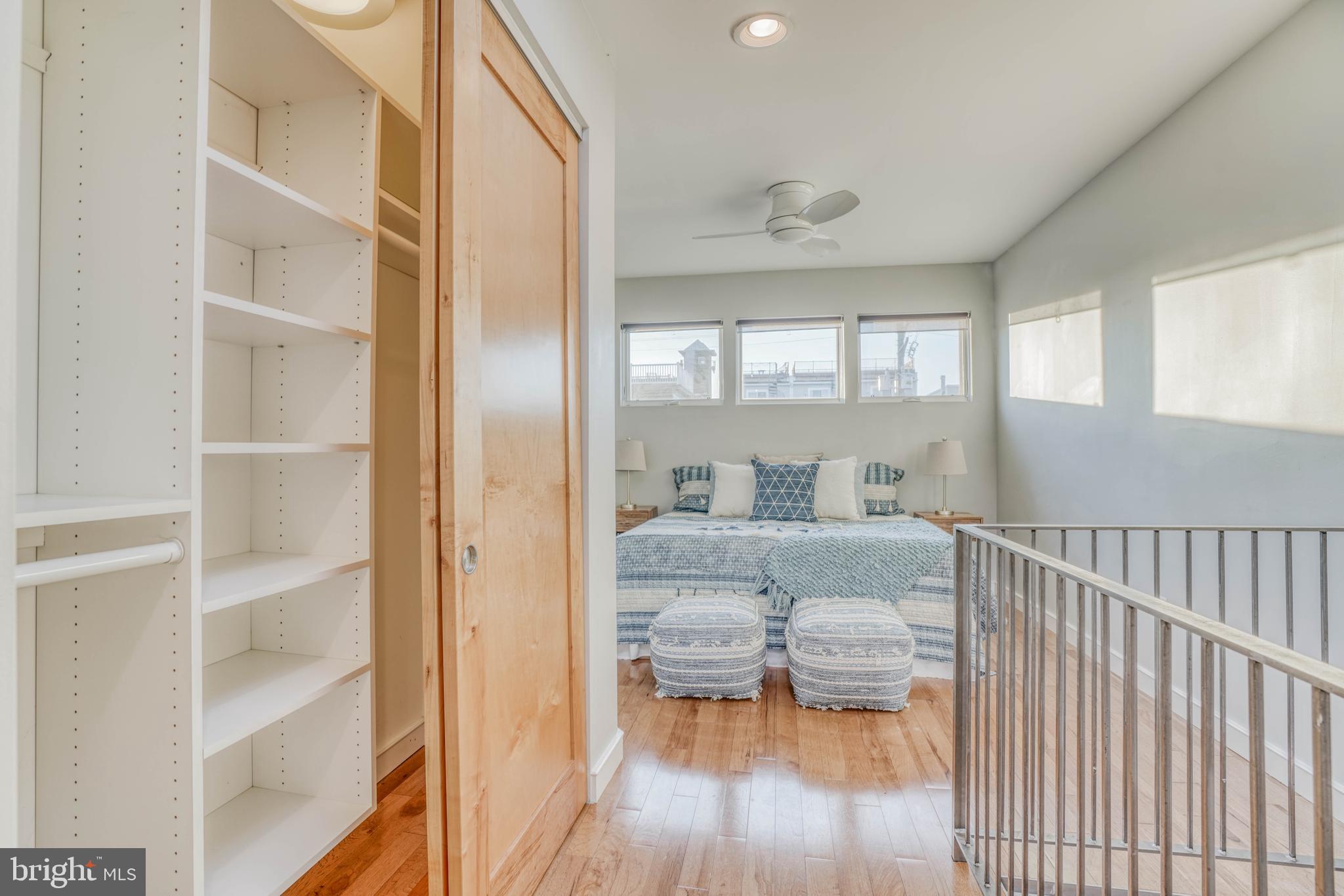 LOCUST POINT - Residential