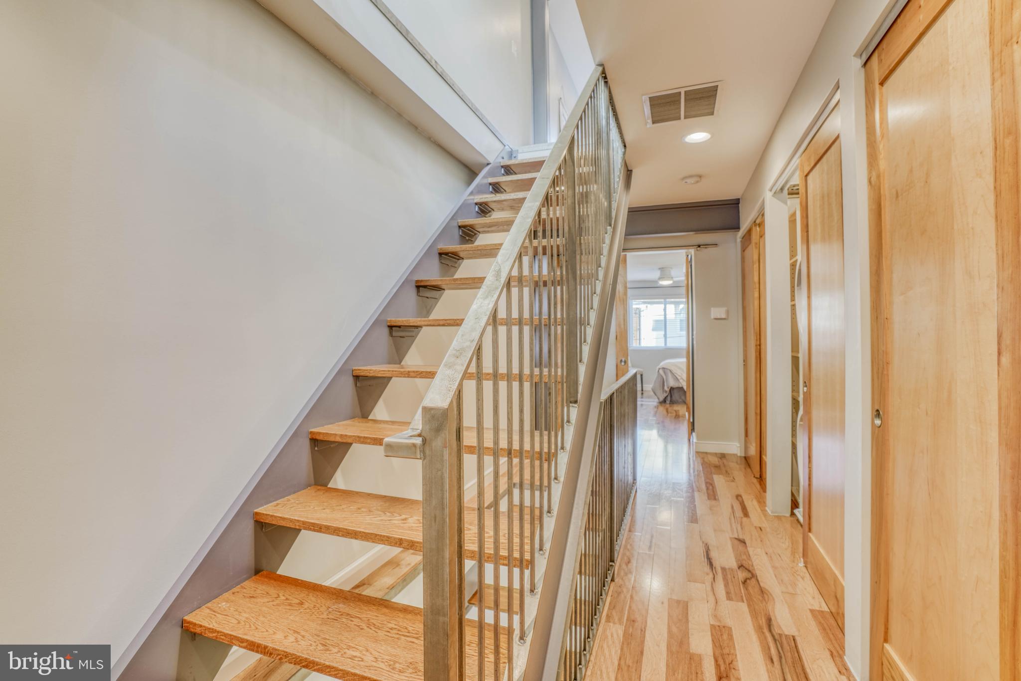 LOCUST POINT - Residential