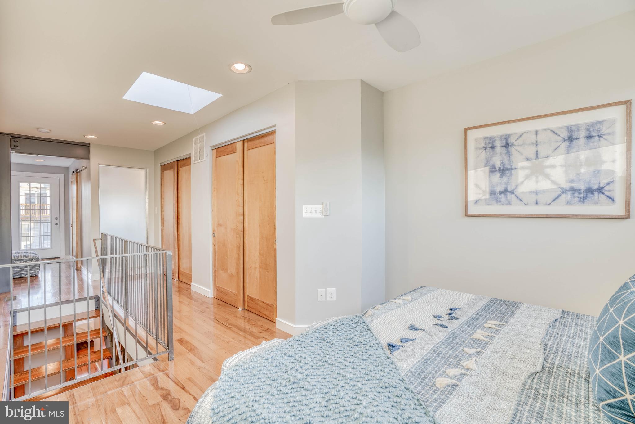 LOCUST POINT - Residential