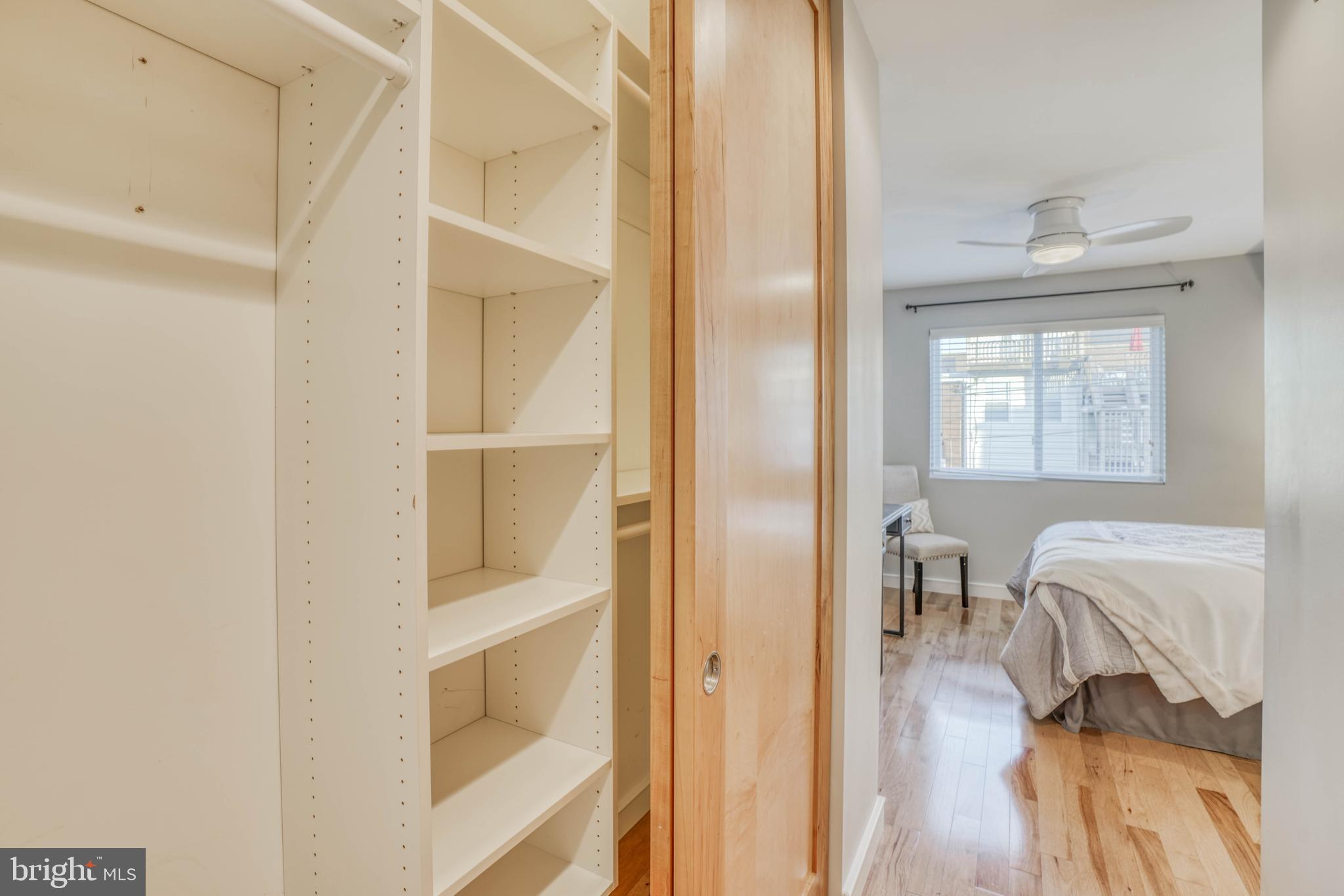 LOCUST POINT - Residential