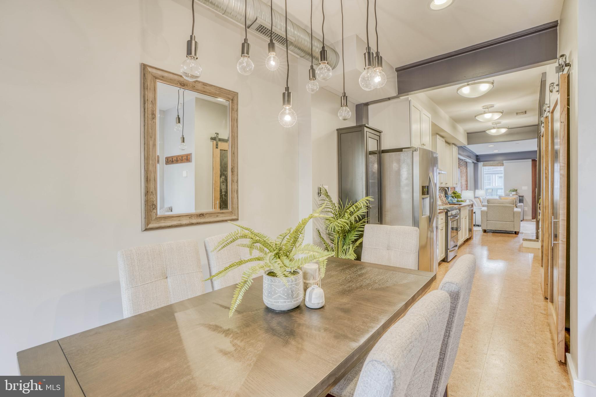 LOCUST POINT - Residential