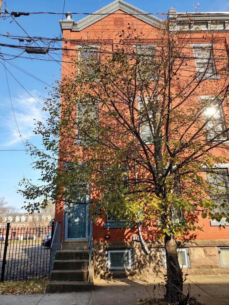 89 BELLEVUE AVENUE