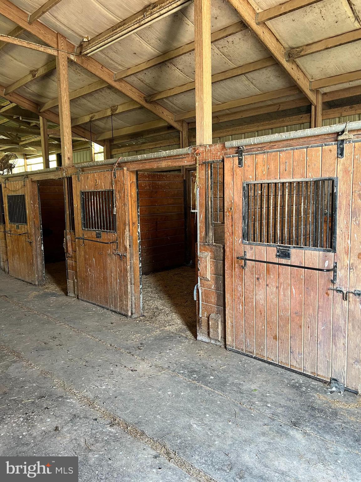 URBANA - Residential Lease