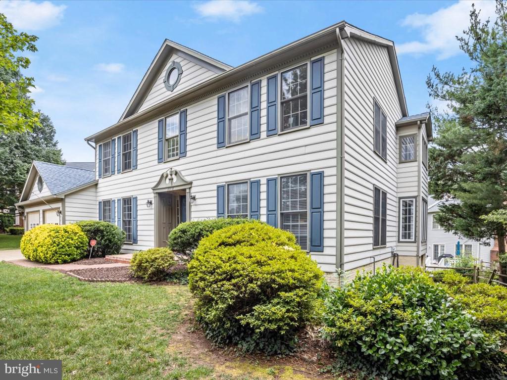 WELLINGTON/CLOVERHILL - Residential