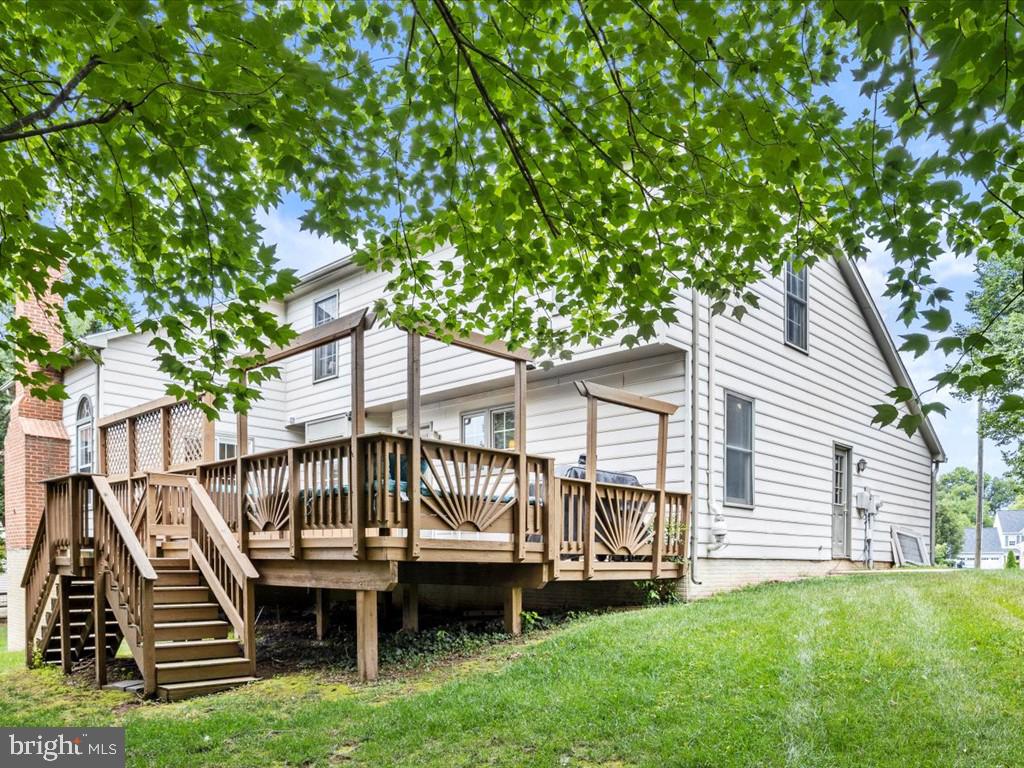 WELLINGTON/CLOVERHILL - Residential