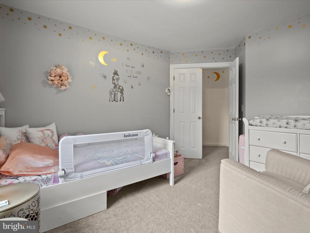 WELLINGTON/CLOVERHILL - Residential