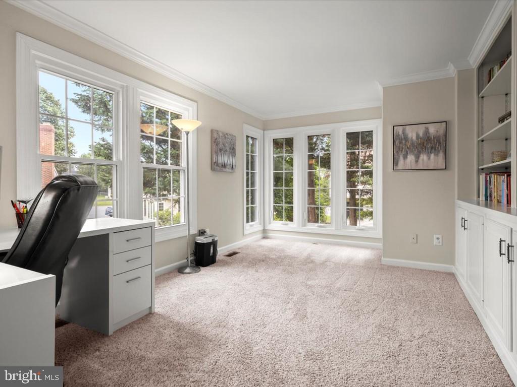 WELLINGTON/CLOVERHILL - Residential