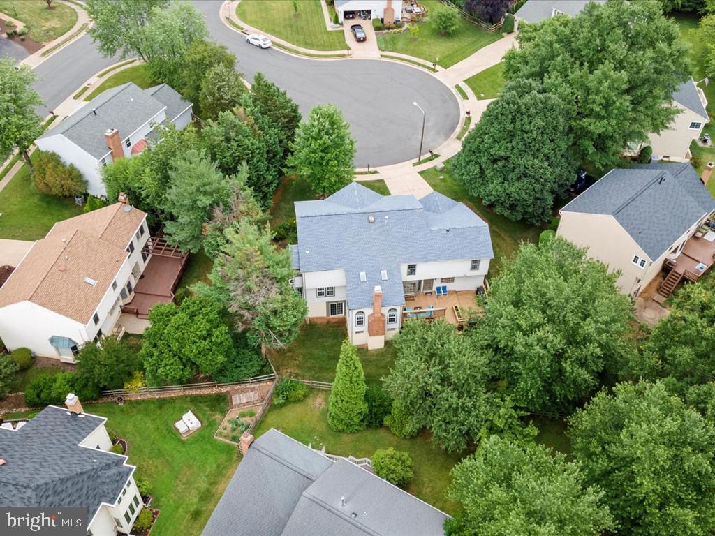 WELLINGTON/CLOVERHILL - Residential