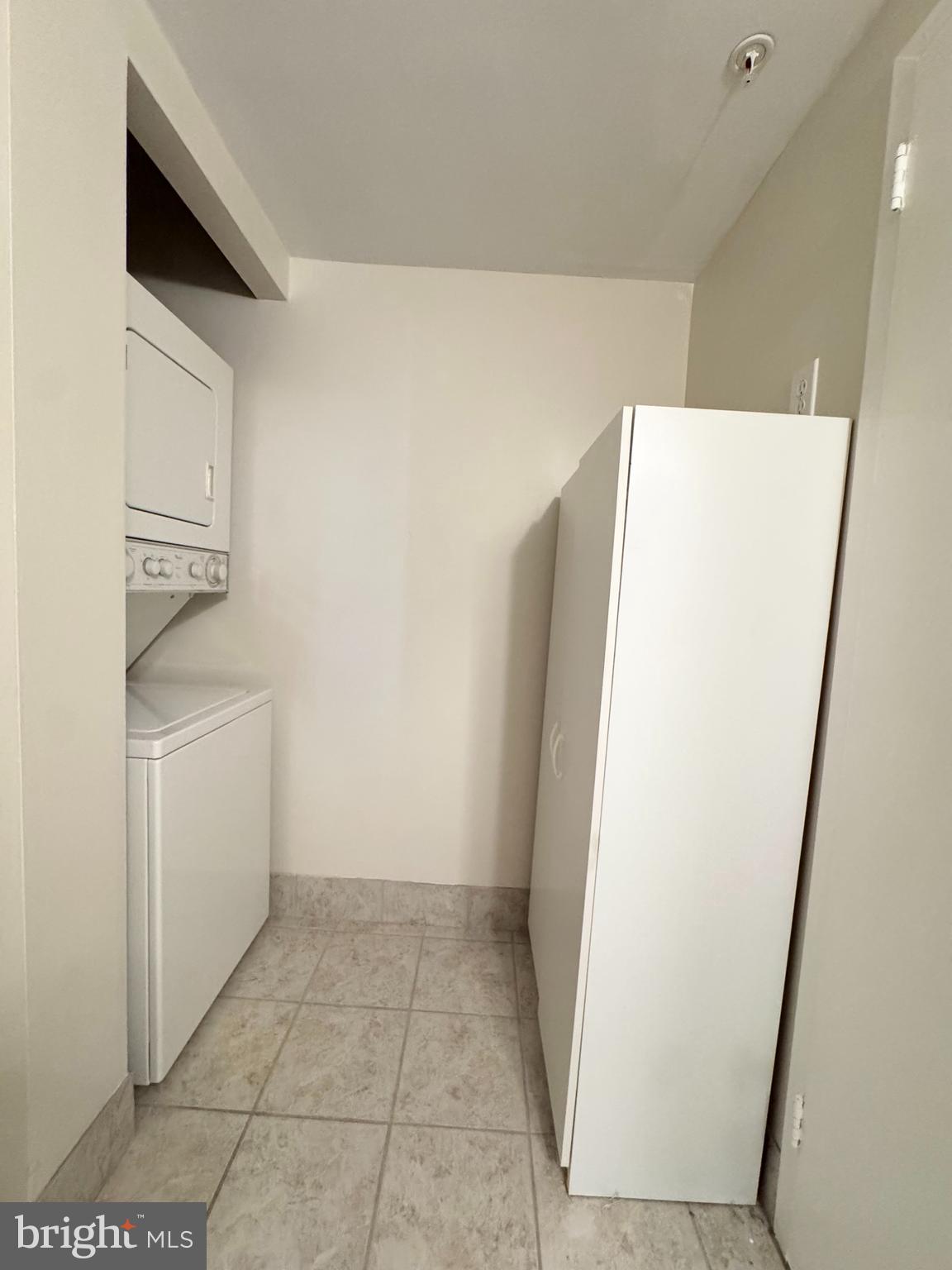 PENTHOUSE CONDOMINIUMS - Residential