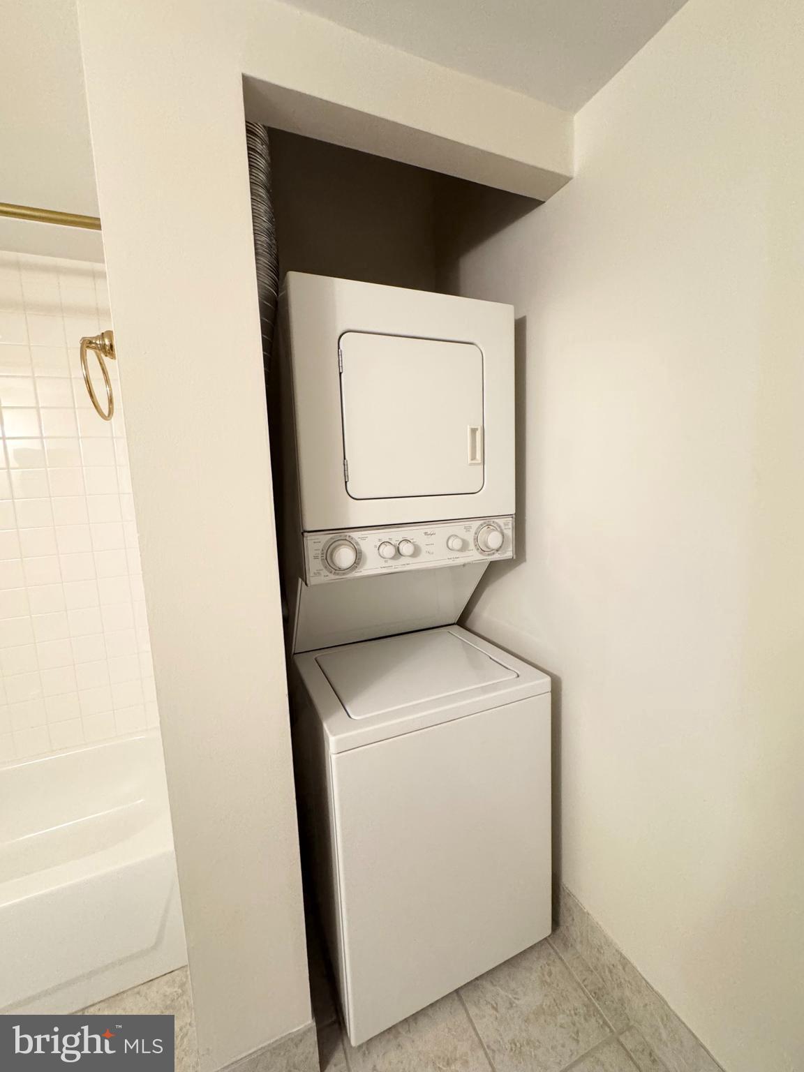 PENTHOUSE CONDOMINIUMS - Residential