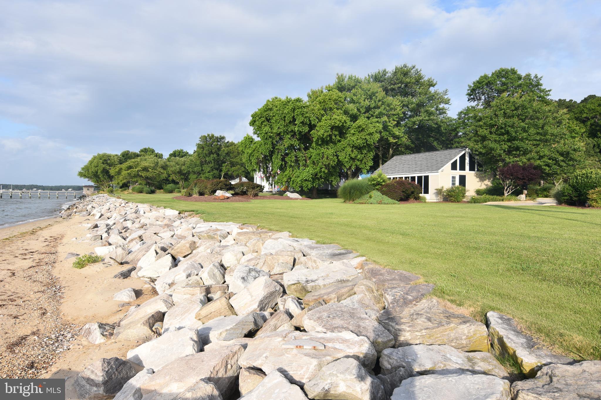 ST JEROMES SHORES - Residential