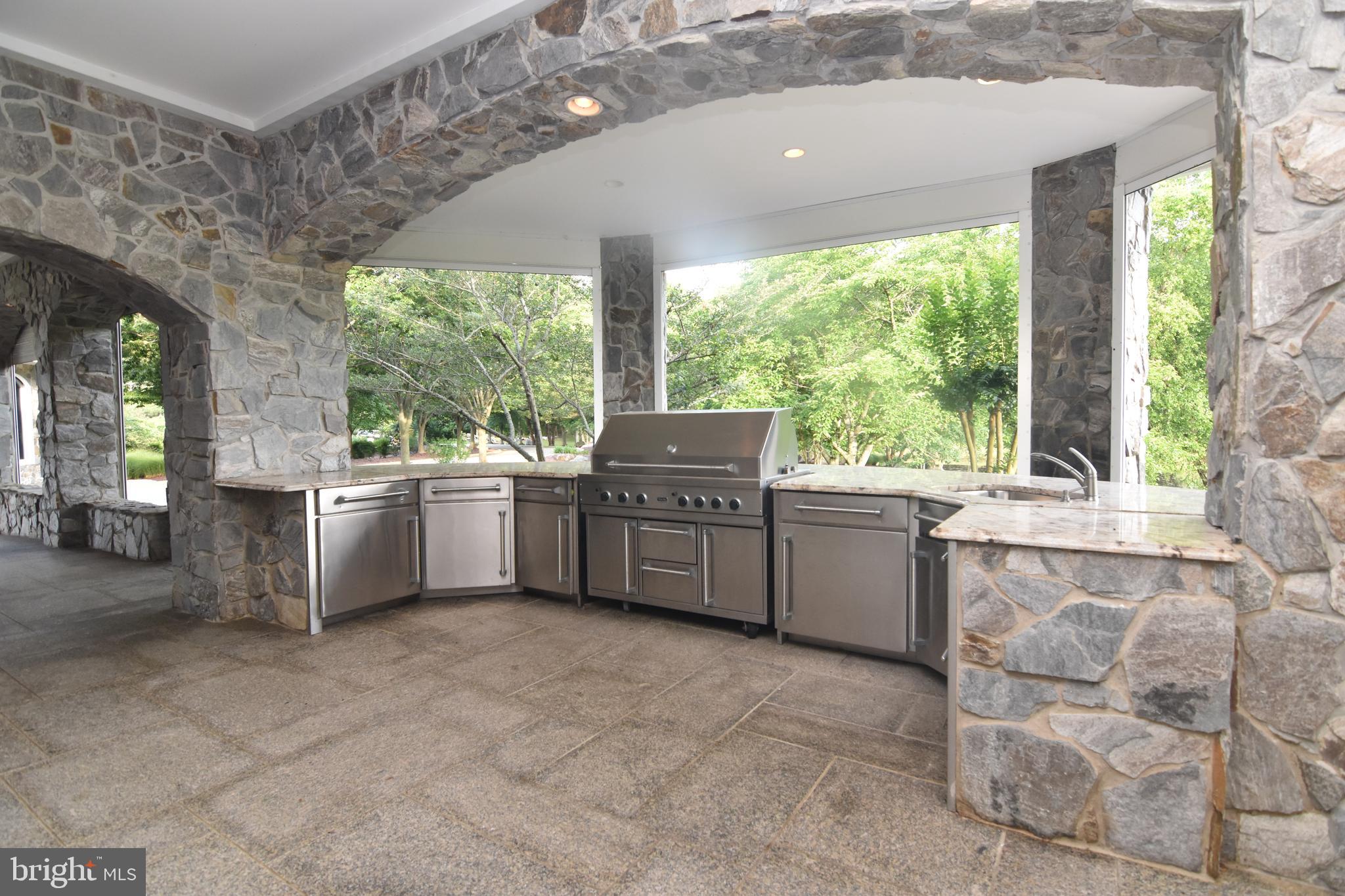 ST JEROMES SHORES - Residential