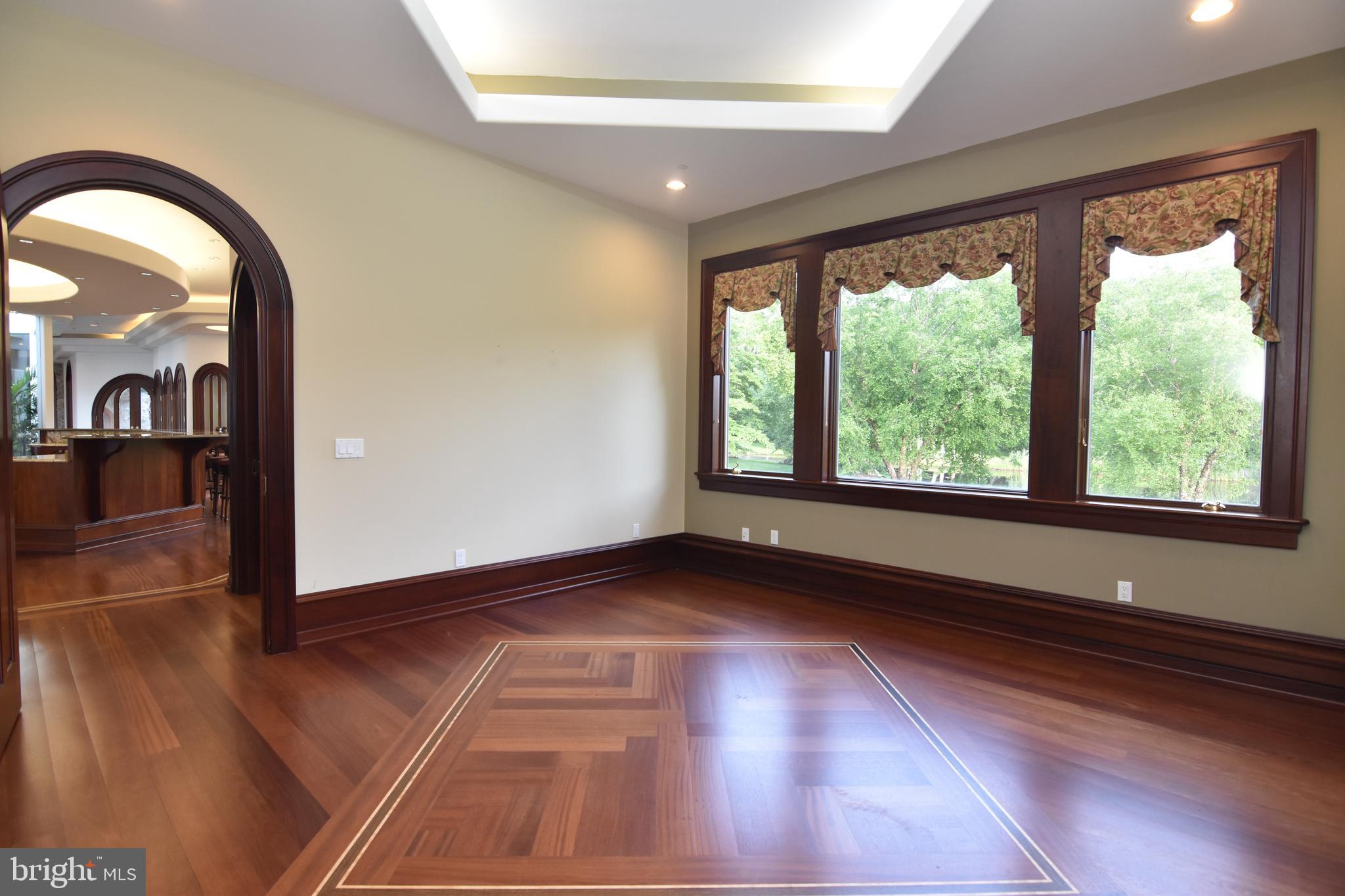 ST JEROMES SHORES - Residential