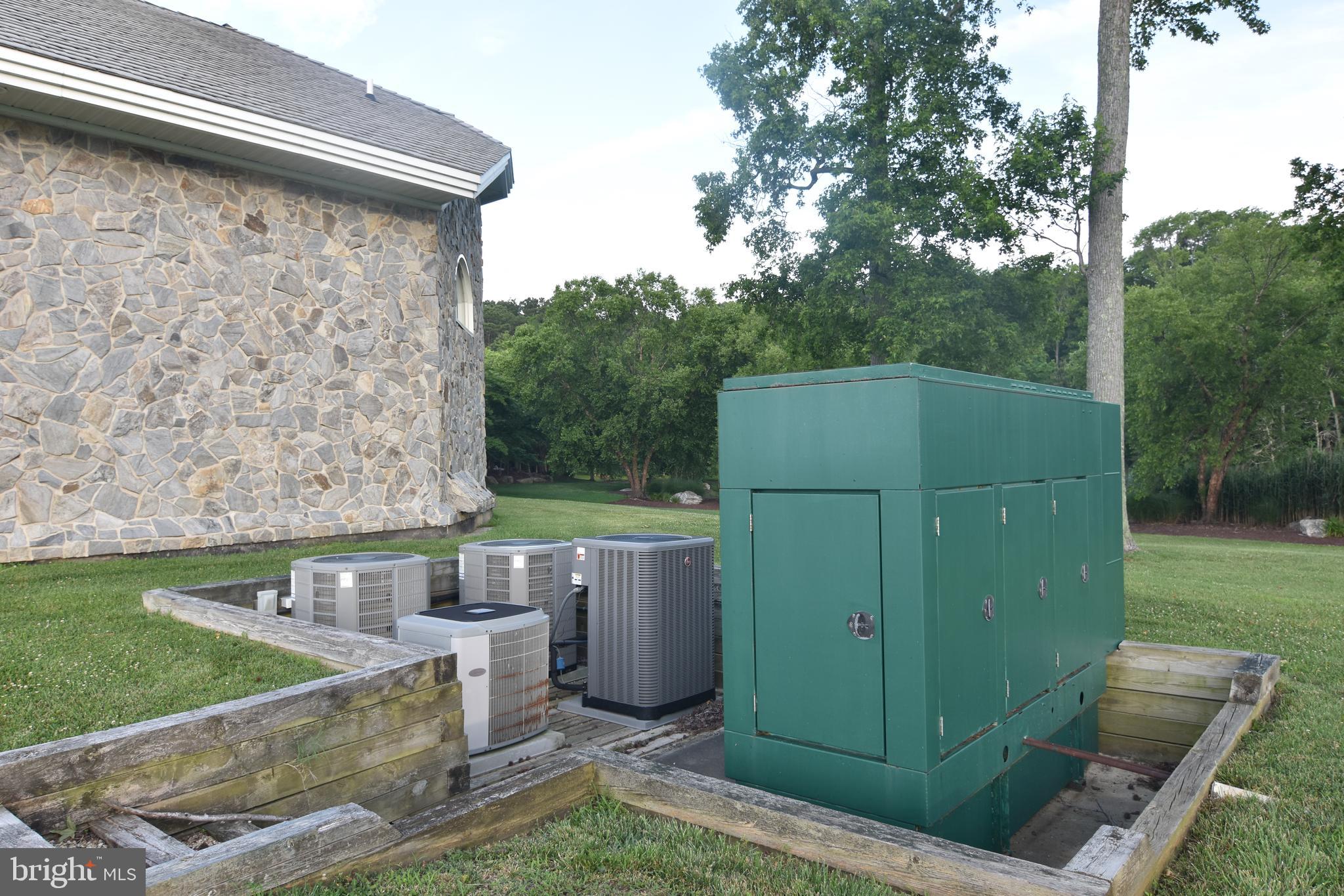 ST JEROMES SHORES - Residential