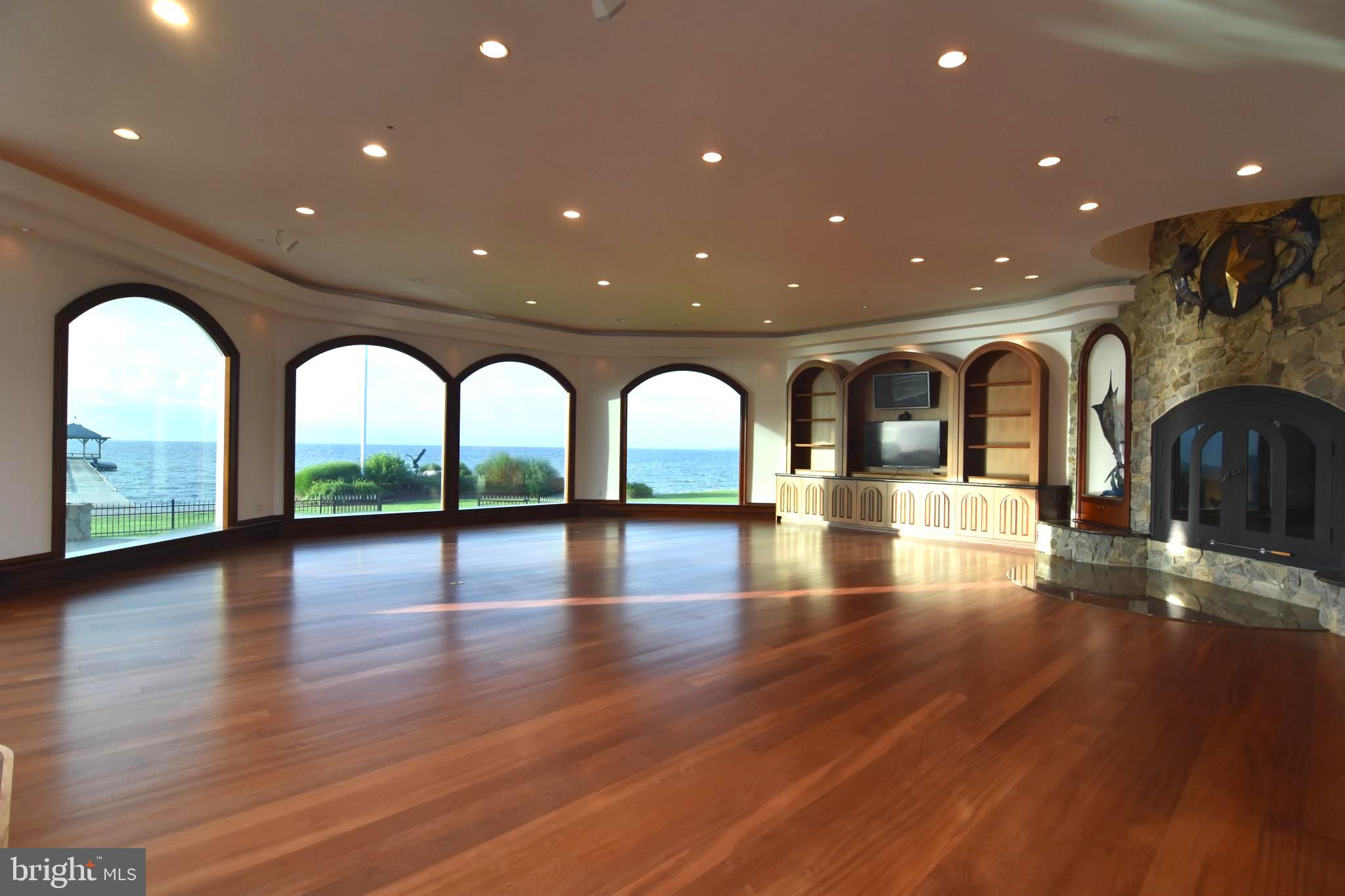 ST JEROMES SHORES - Residential