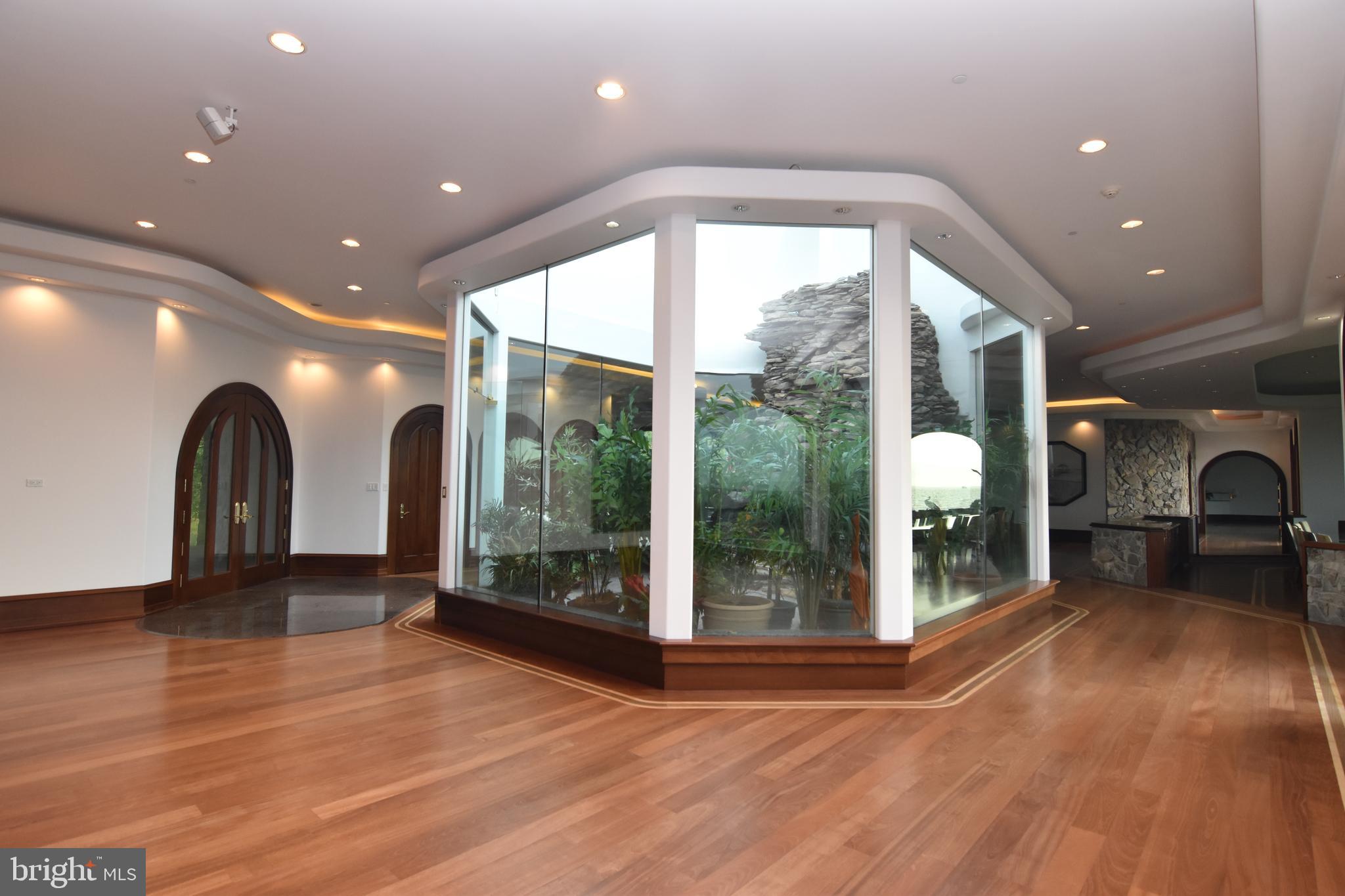 ST JEROMES SHORES - Residential