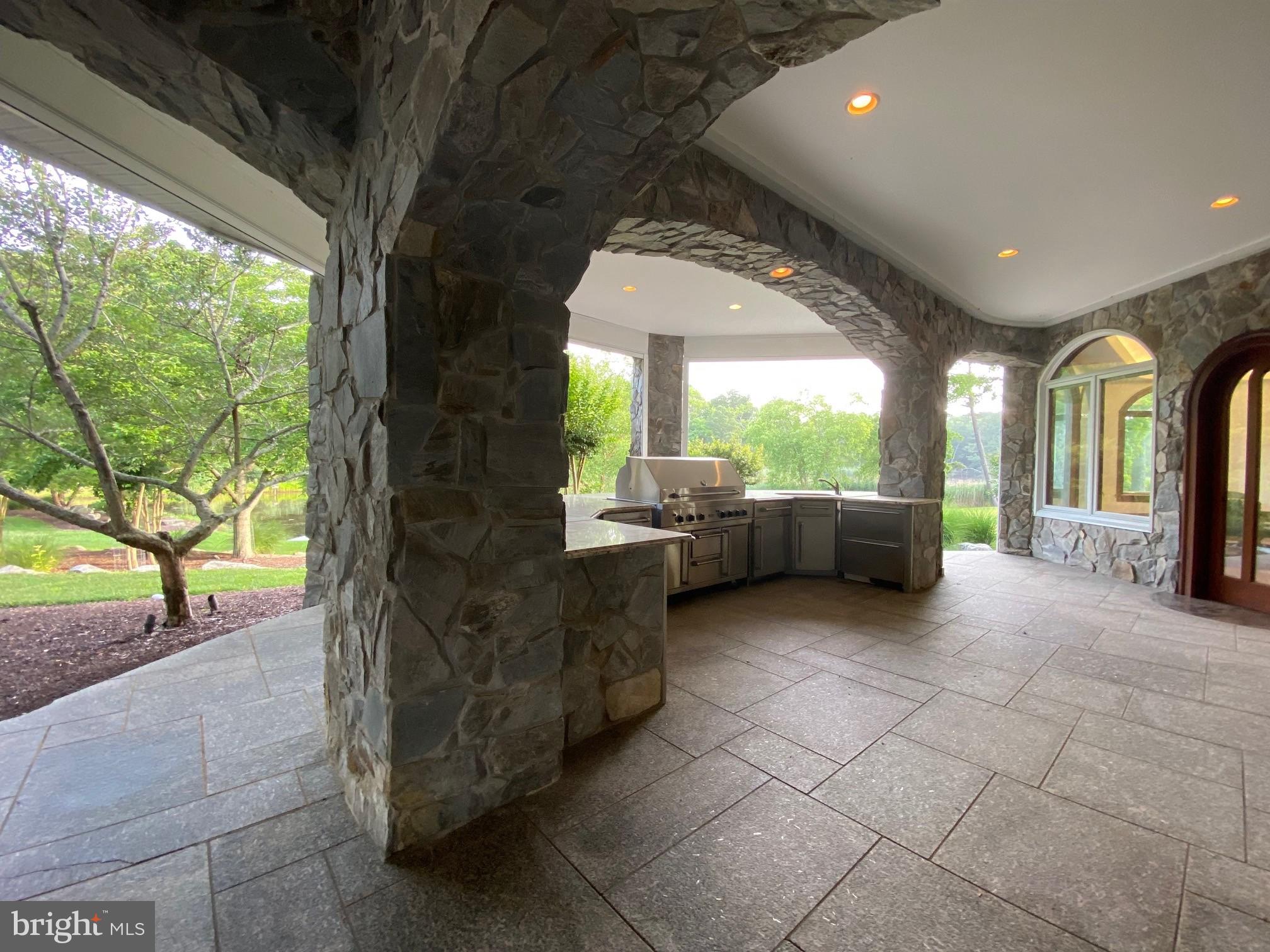 ST JEROMES SHORES - Residential