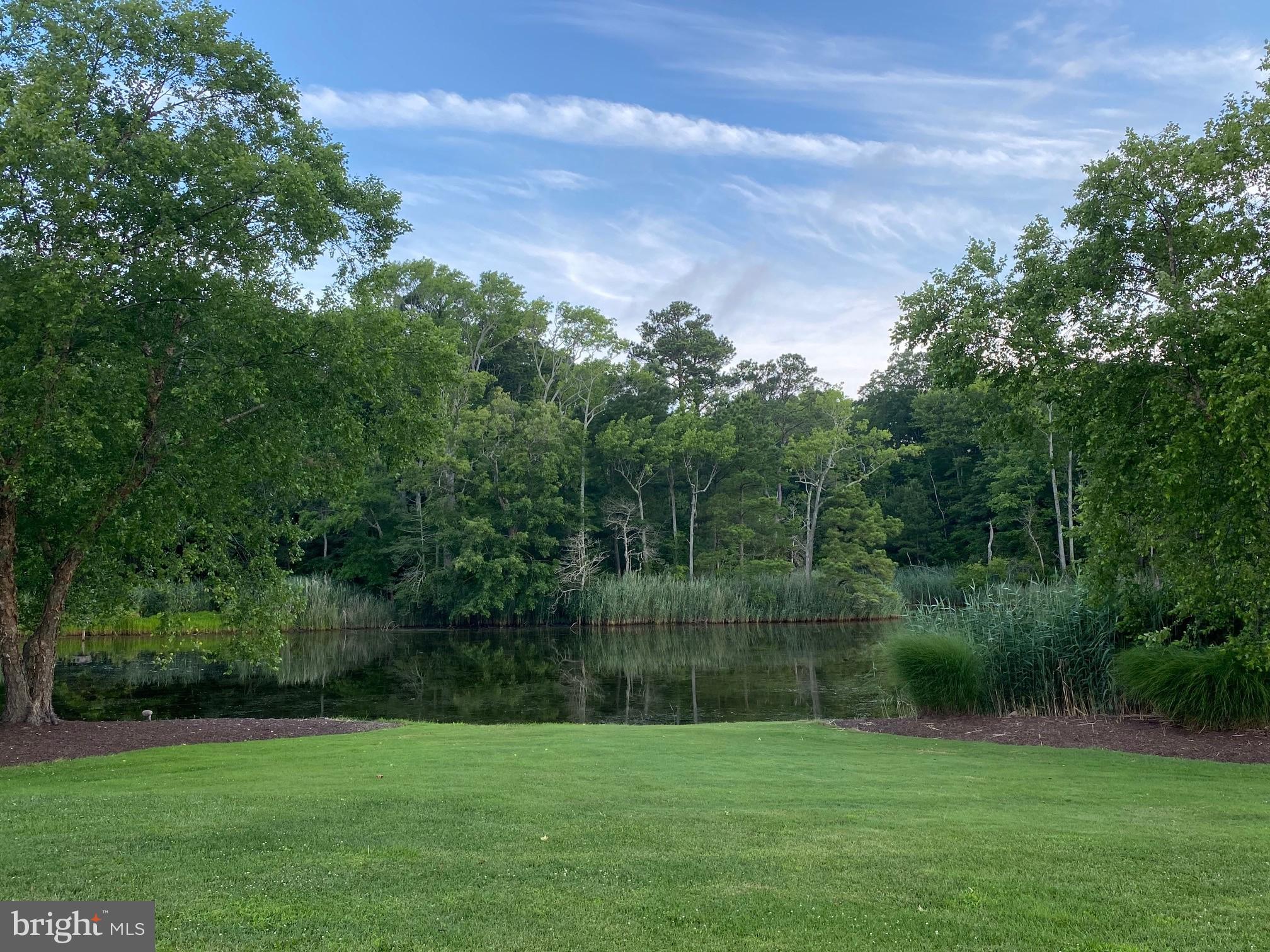 ST JEROMES SHORES - Residential