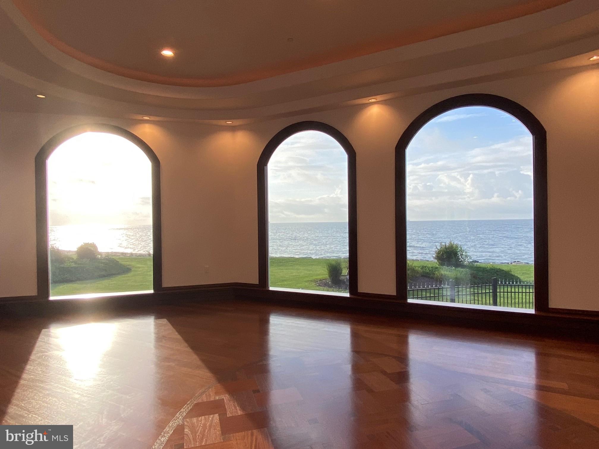 ST JEROMES SHORES - Residential