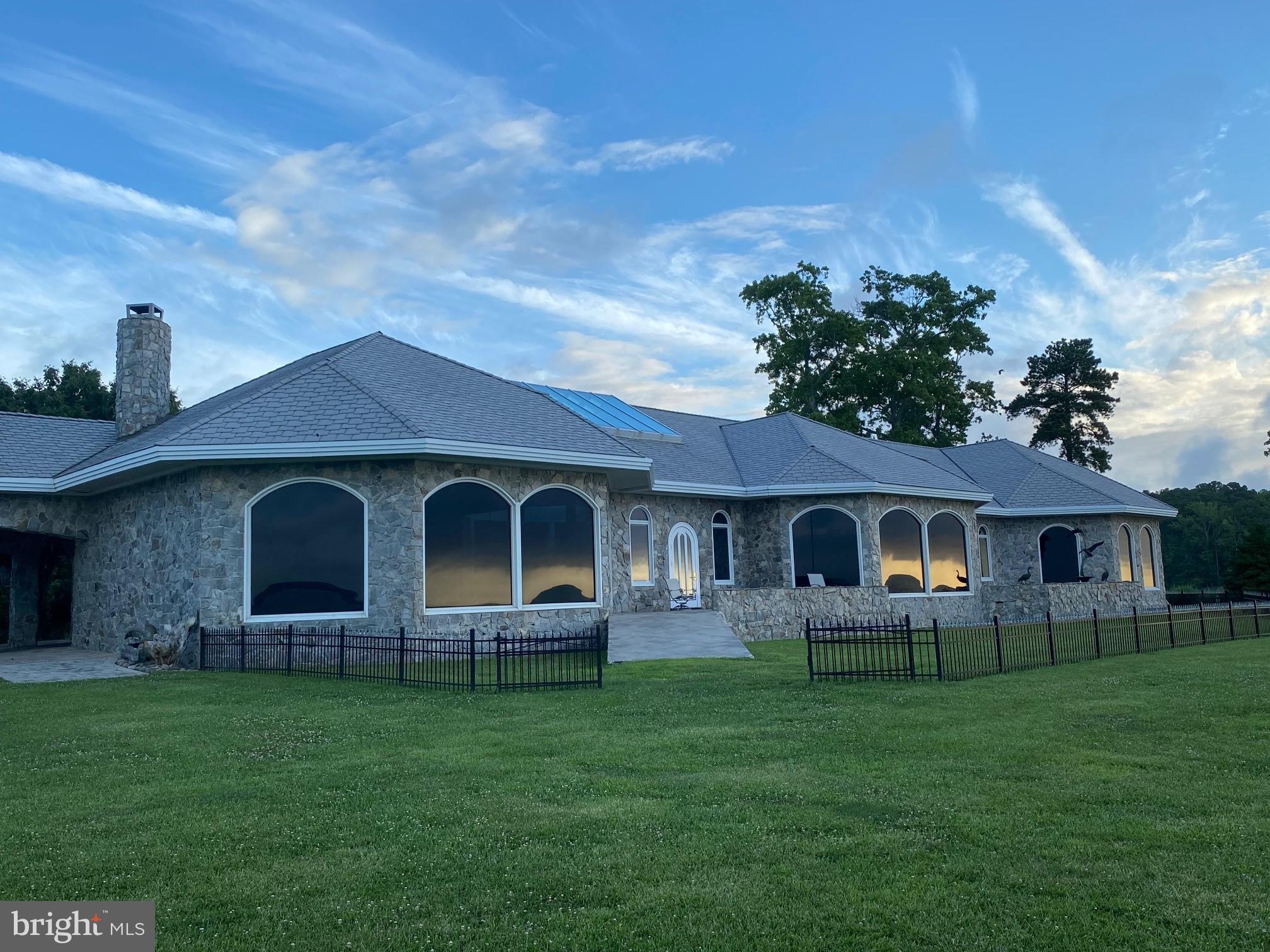 ST JEROMES SHORES - Residential