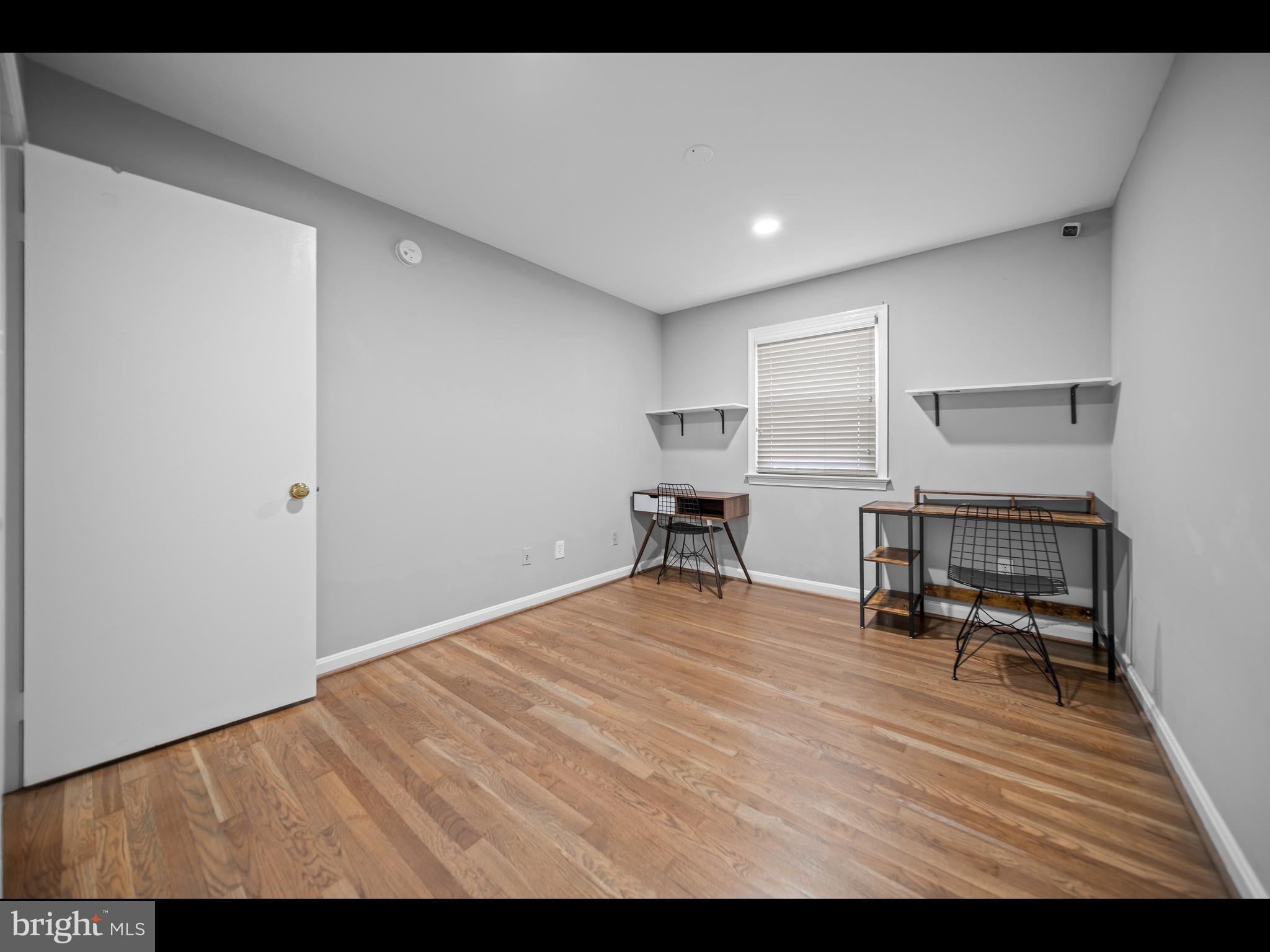 STONELEIGH - Residential Lease