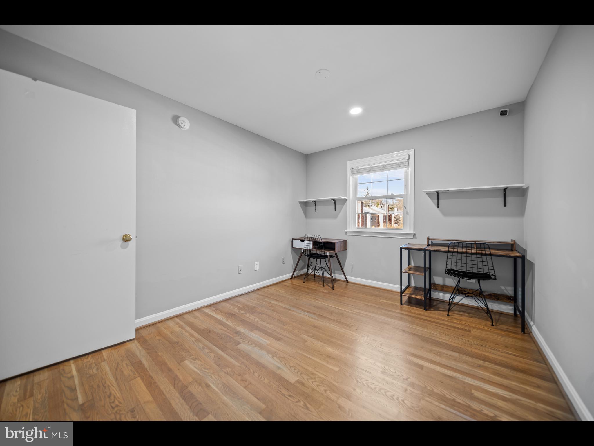 STONELEIGH - Residential Lease