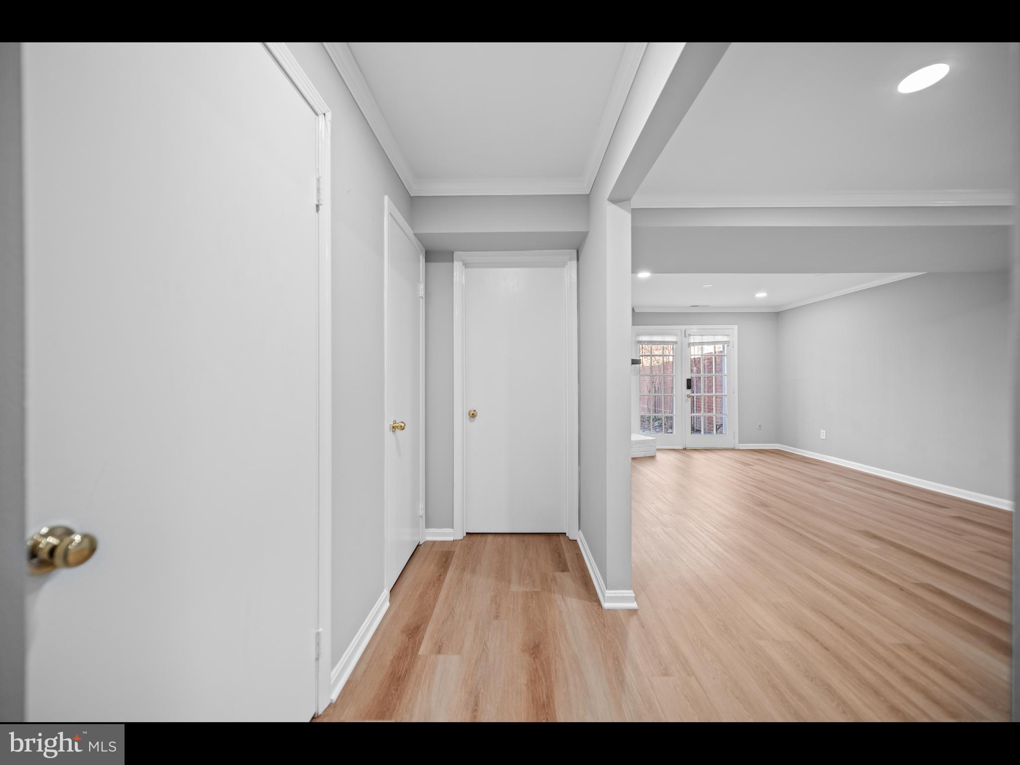 STONELEIGH - Residential Lease