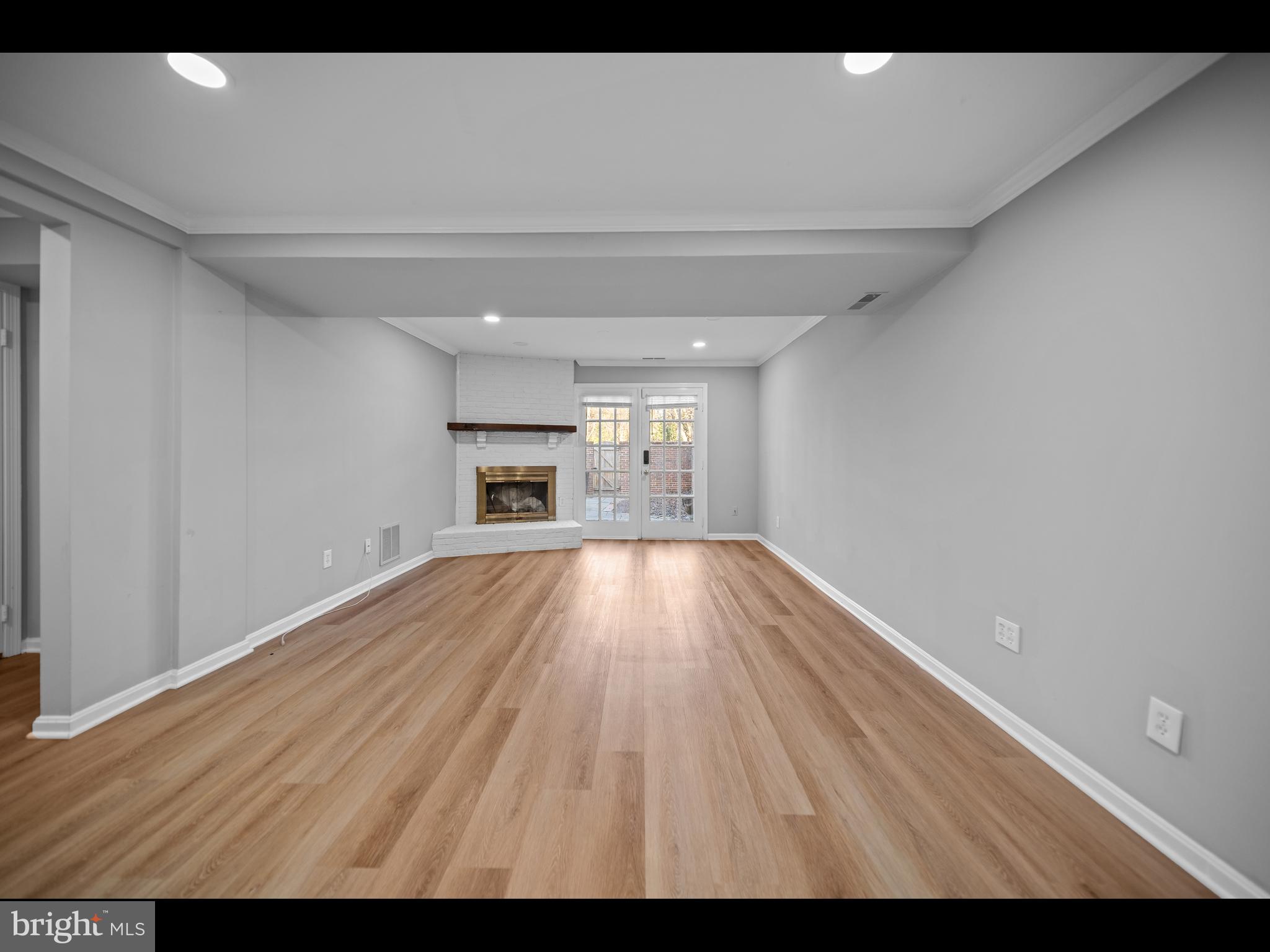 STONELEIGH - Residential Lease