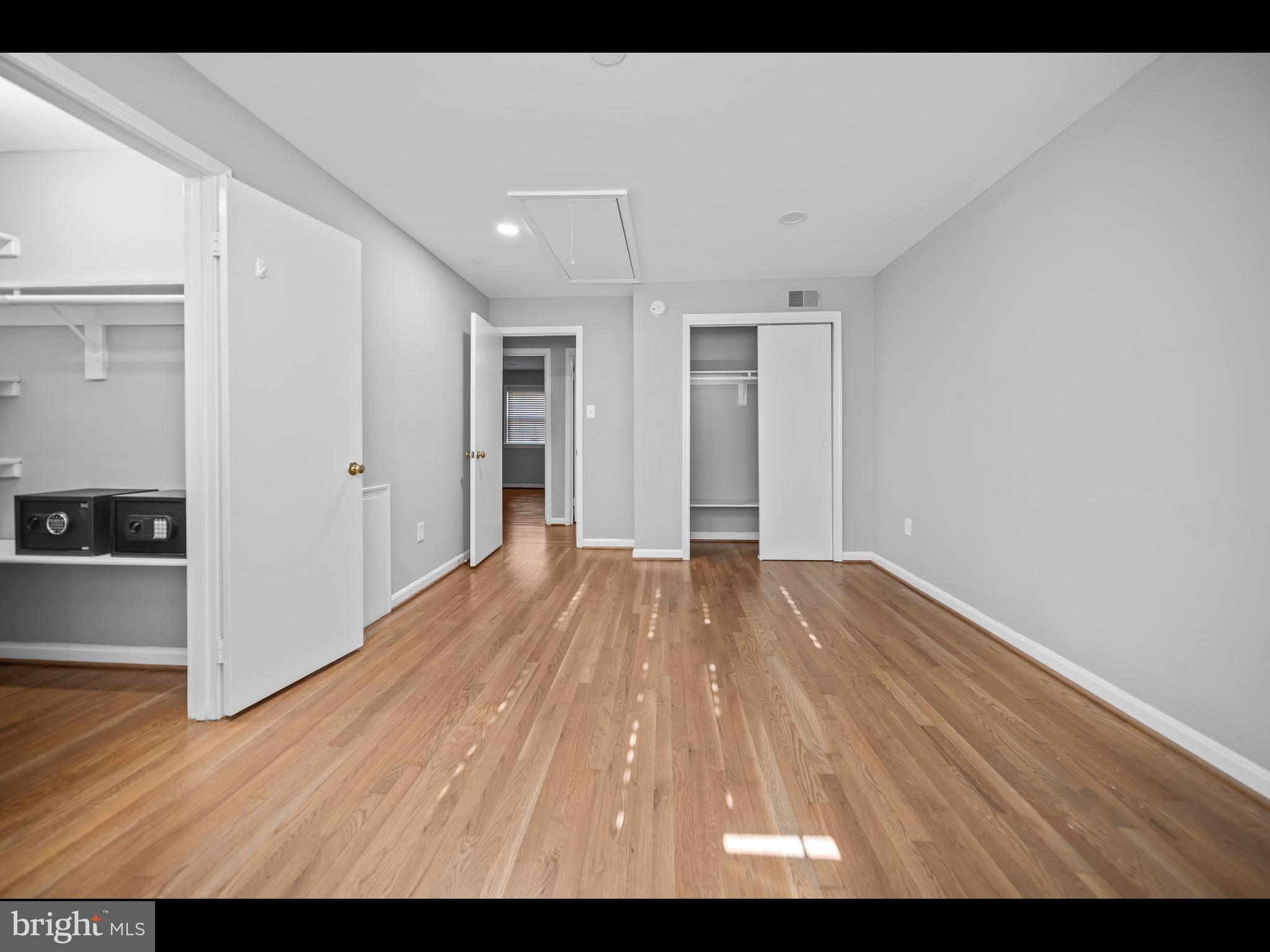 STONELEIGH - Residential Lease