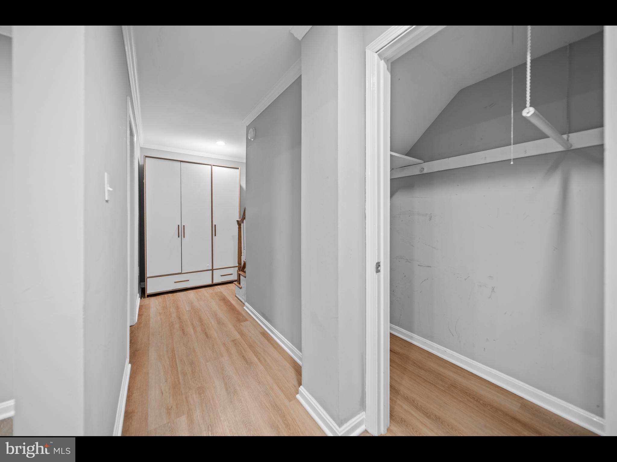 STONELEIGH - Residential Lease