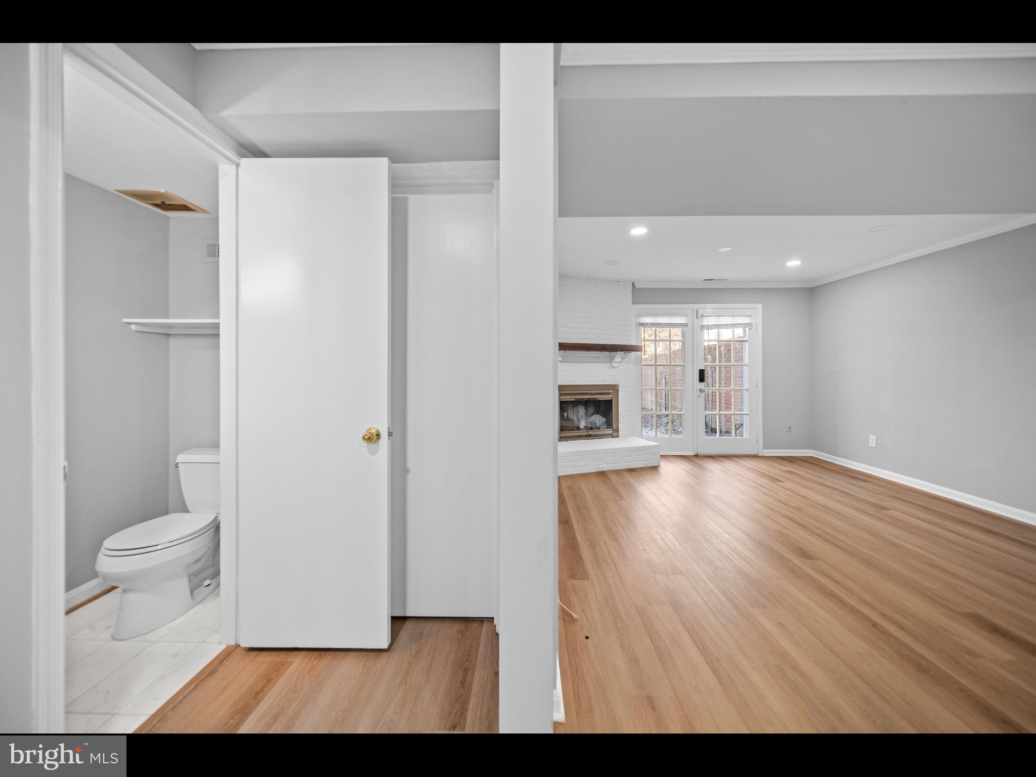 STONELEIGH - Residential Lease