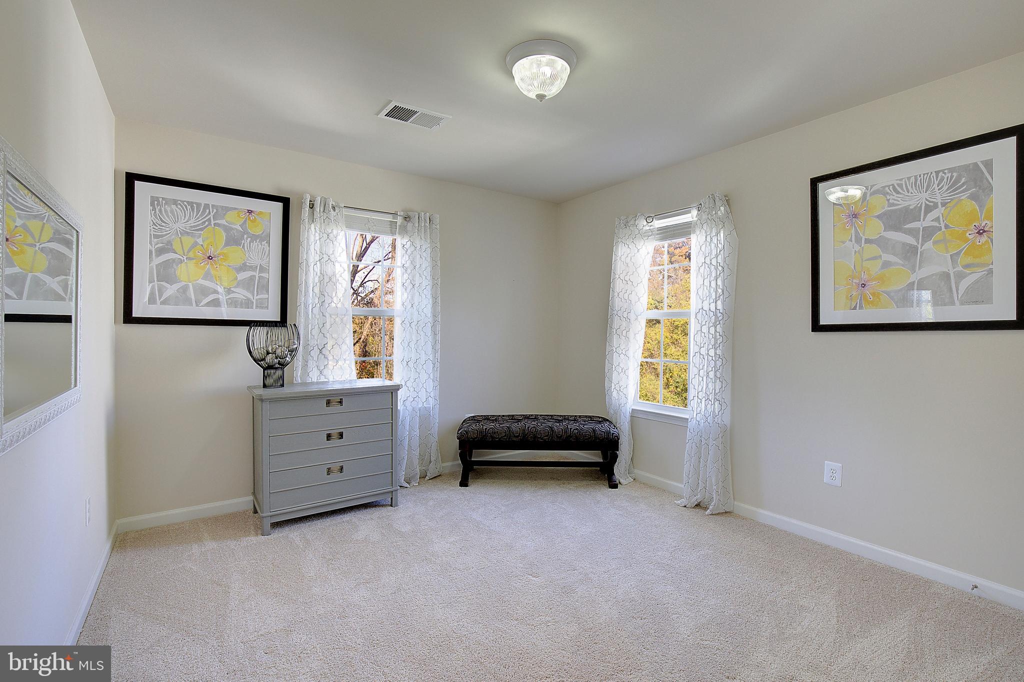 MARLBORO RIDING-PLAT 1> - Residential